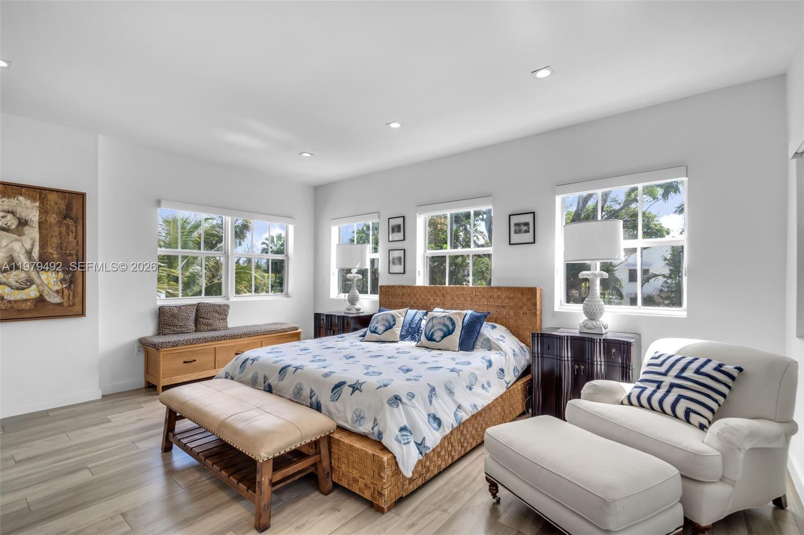 707 W 54th St Miami Beach, FL 33140