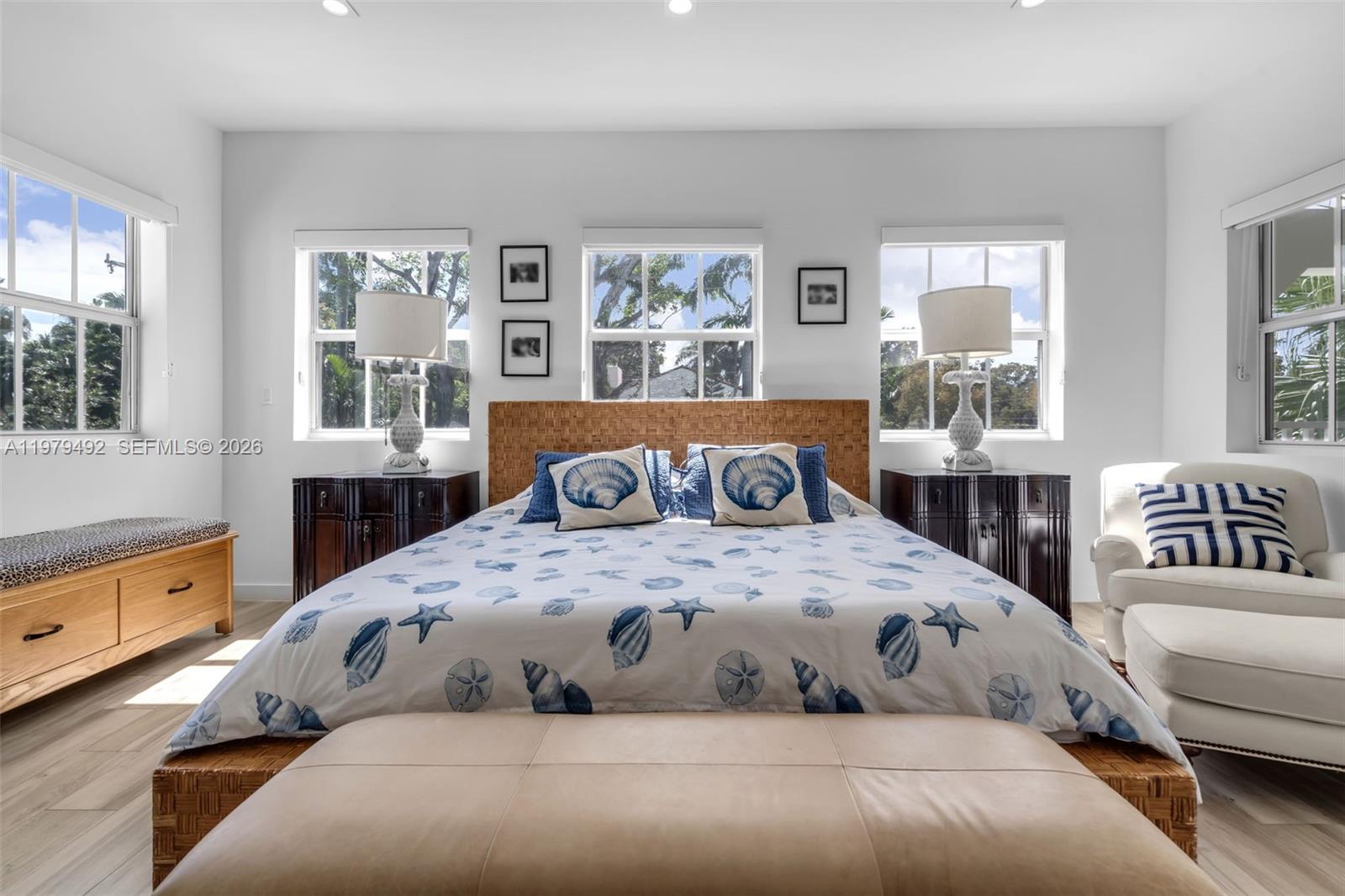 707 W 54th St Miami Beach, FL 33140