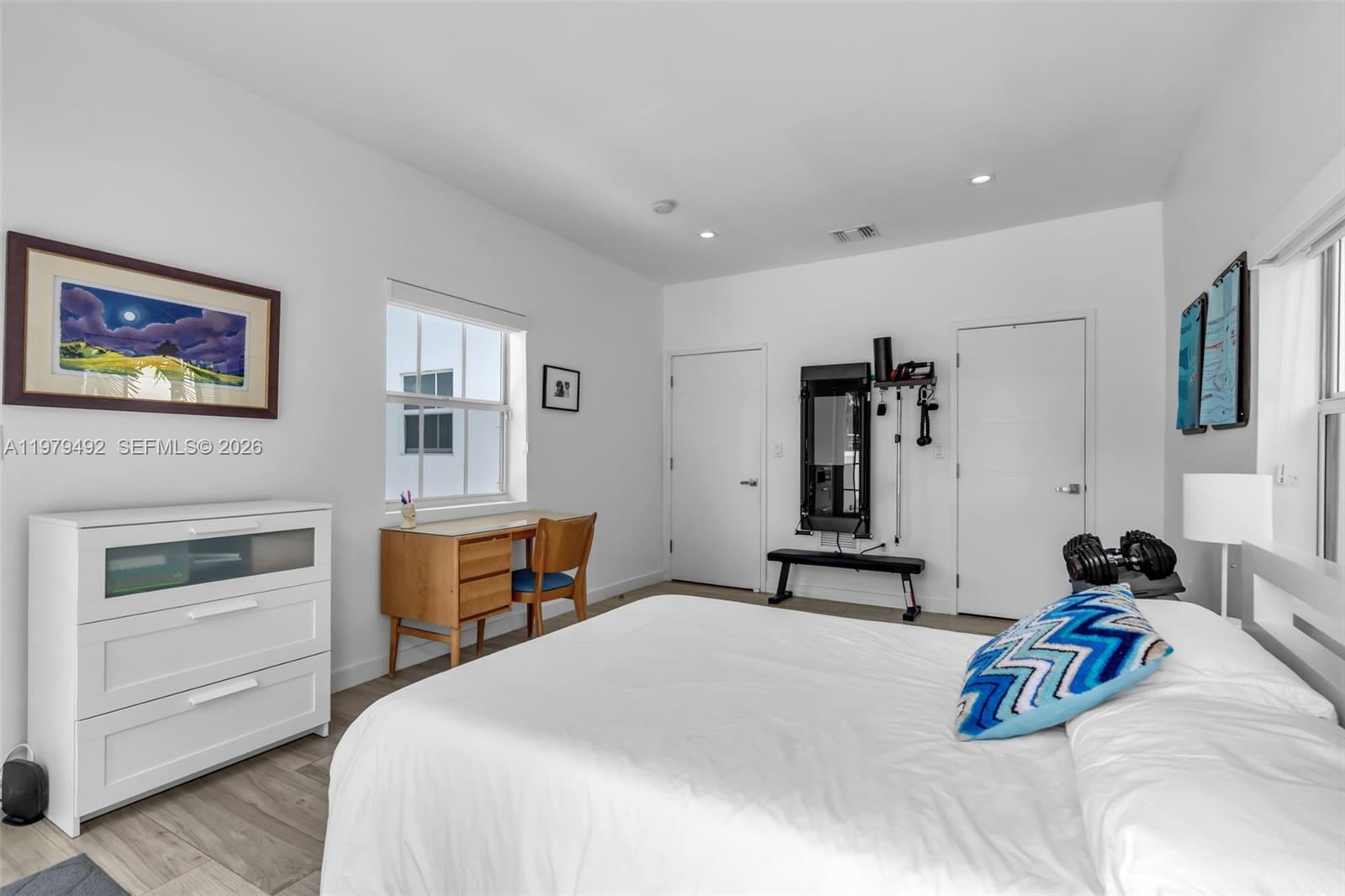 707 W 54th St Miami Beach, FL 33140