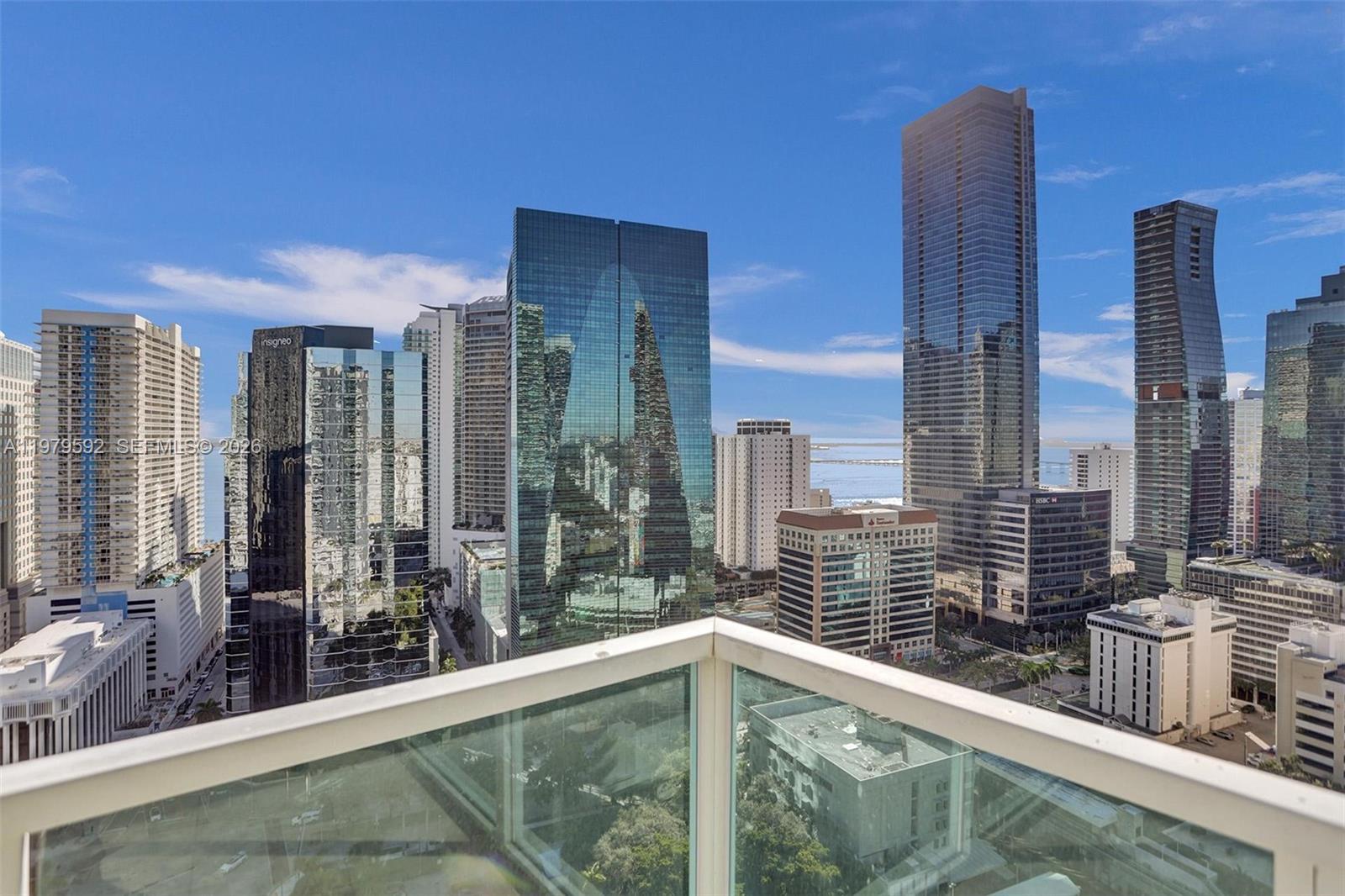 image Vue at Brickell18