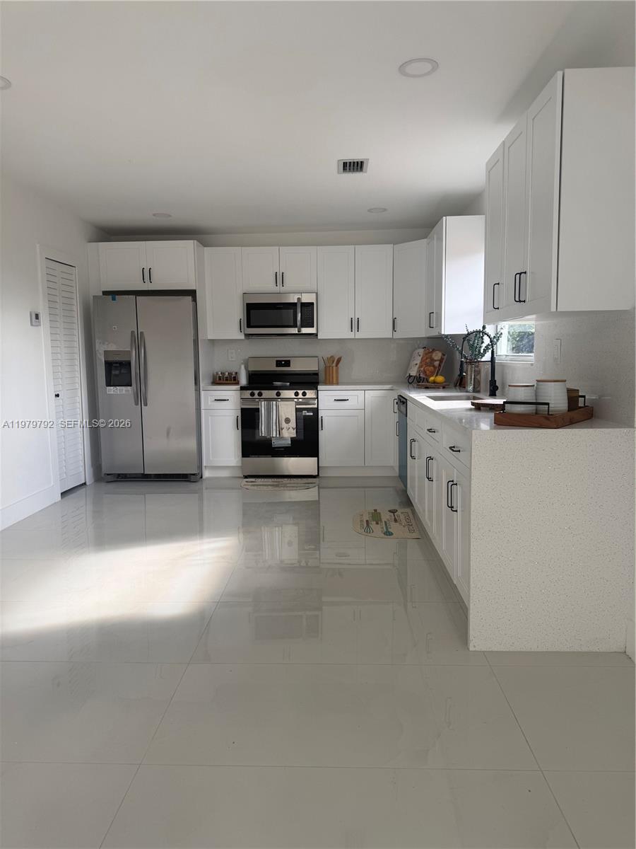 20255 SW 296th St Homestead, FL 33030