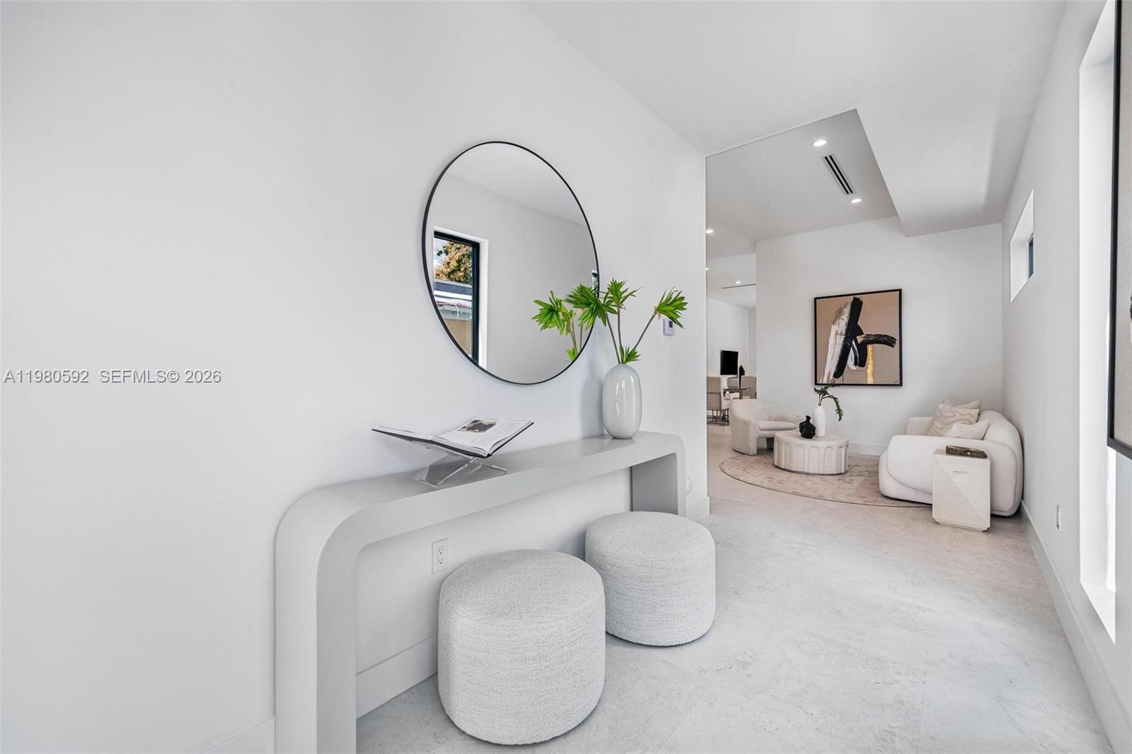 2943 SW 21st St Miami, FL 33145