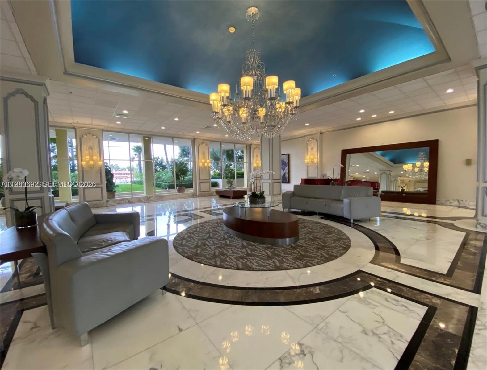 5600 Collins Ave #9Y Miami Beach, FL 33140