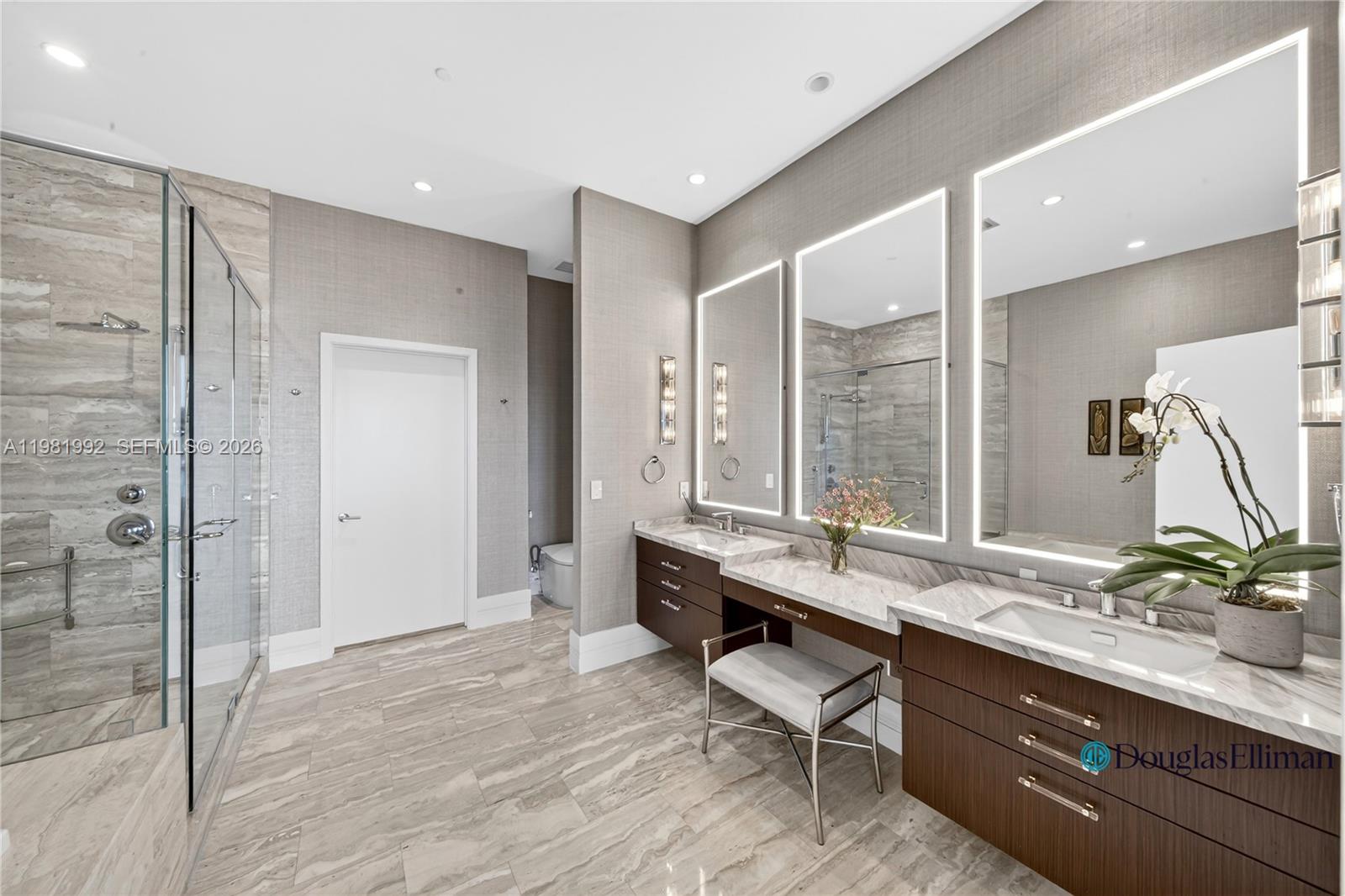 2900 NE 7th Ave #4904 Miami, FL 33137