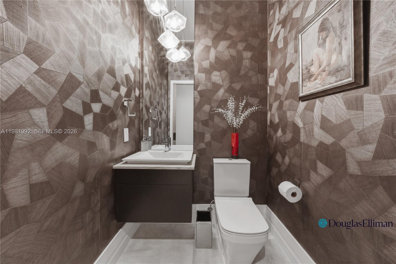 2900 NE 7th Ave #4904 Miami, FL 33137