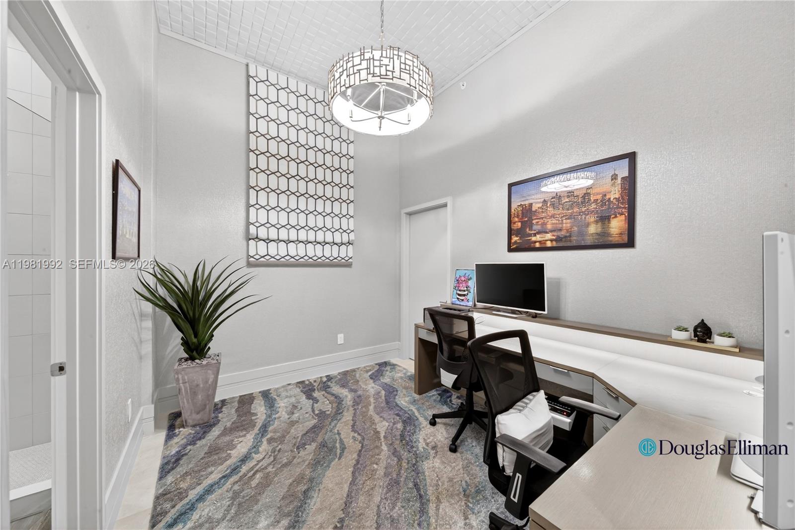 2900 NE 7th Ave #4904 Miami, FL 33137