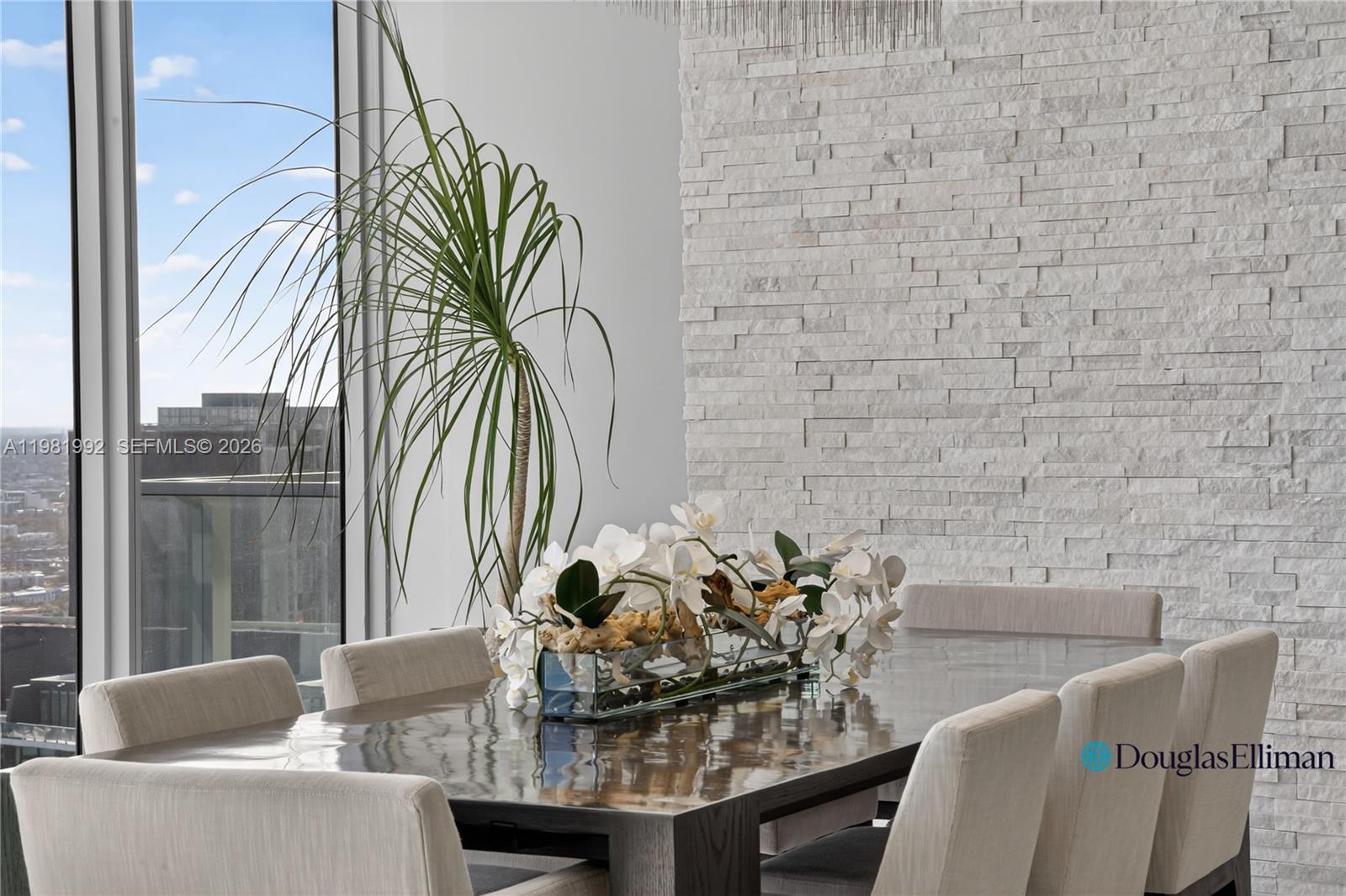 2900 NE 7th Ave #4904 Miami, FL 33137