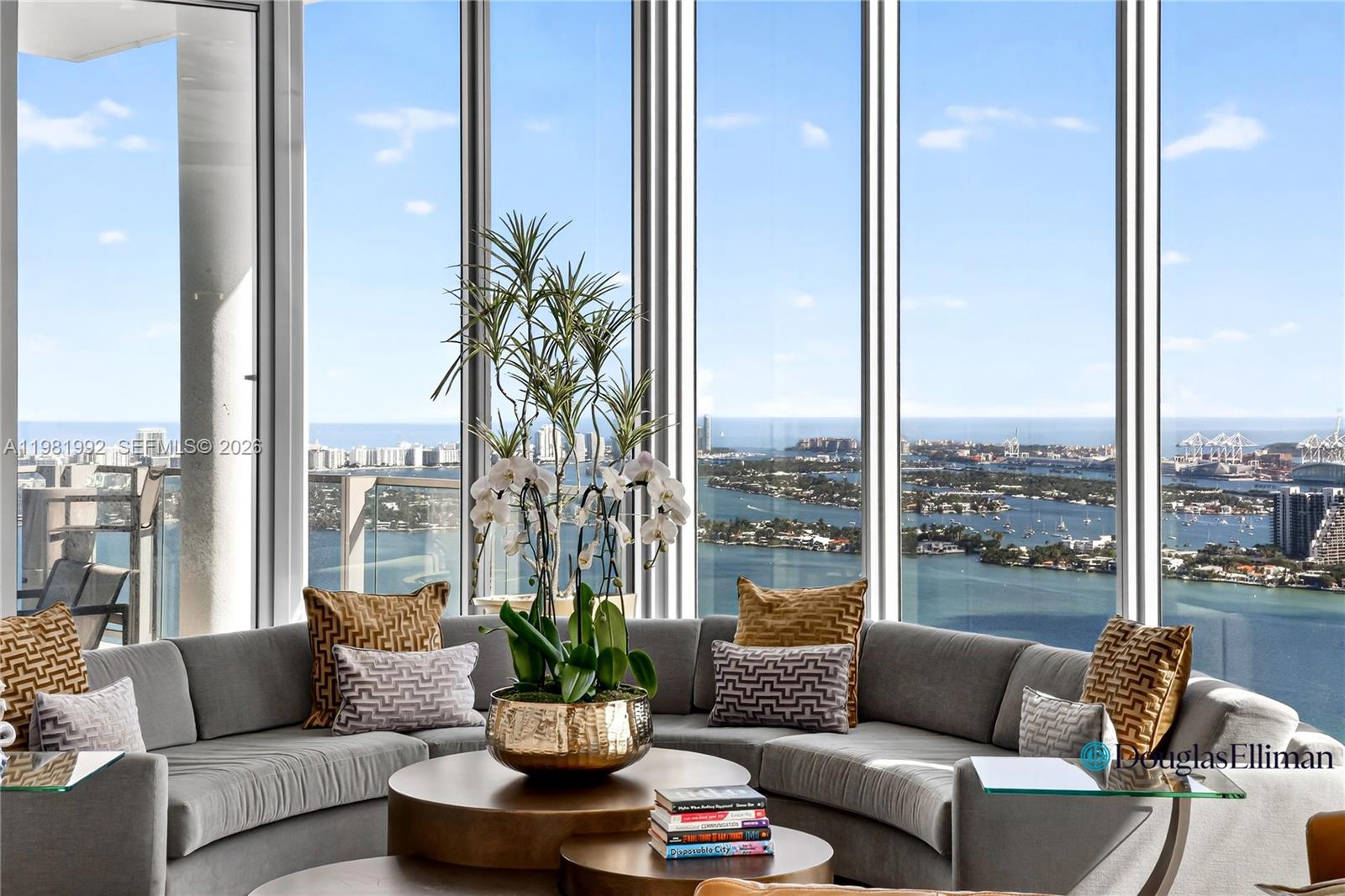 2900 NE 7th Ave #4904 Miami, FL 33137