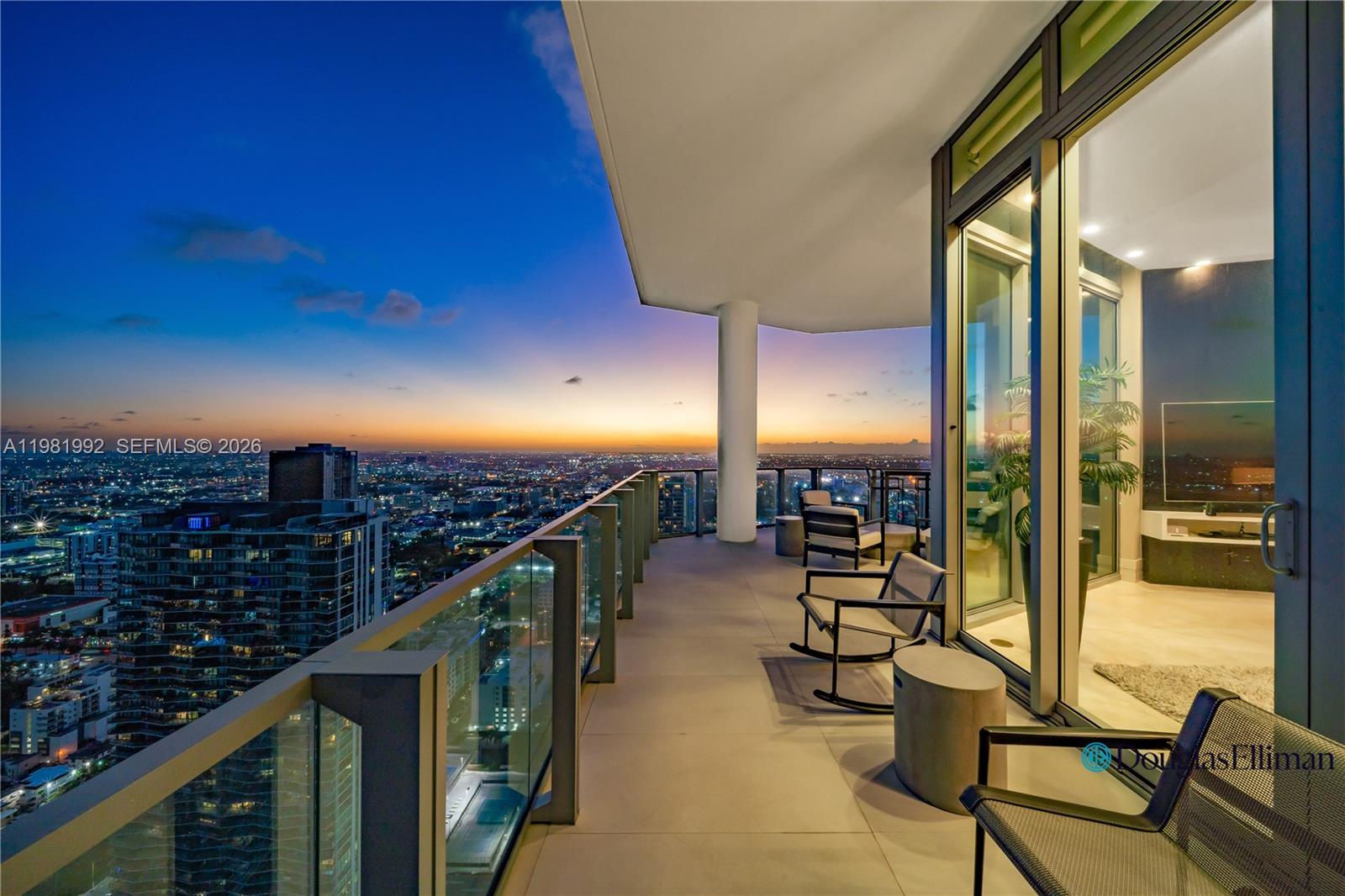 2900 NE 7th Ave #4904 Miami, FL 33137