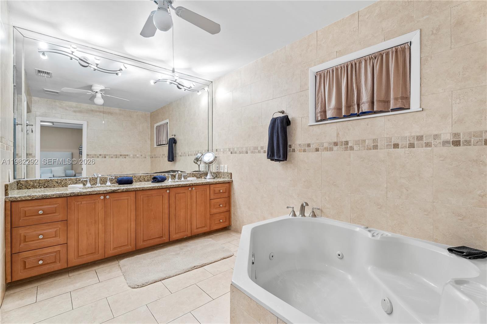 13000 Arch Crk Ter North Miami, FL 33181