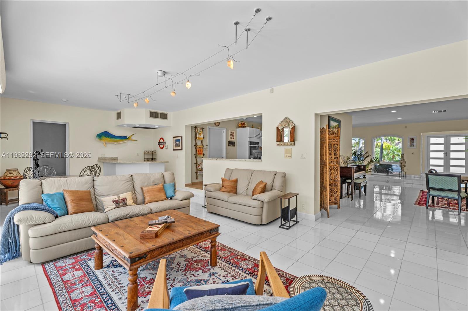 13000 Arch Crk Ter North Miami, FL 33181