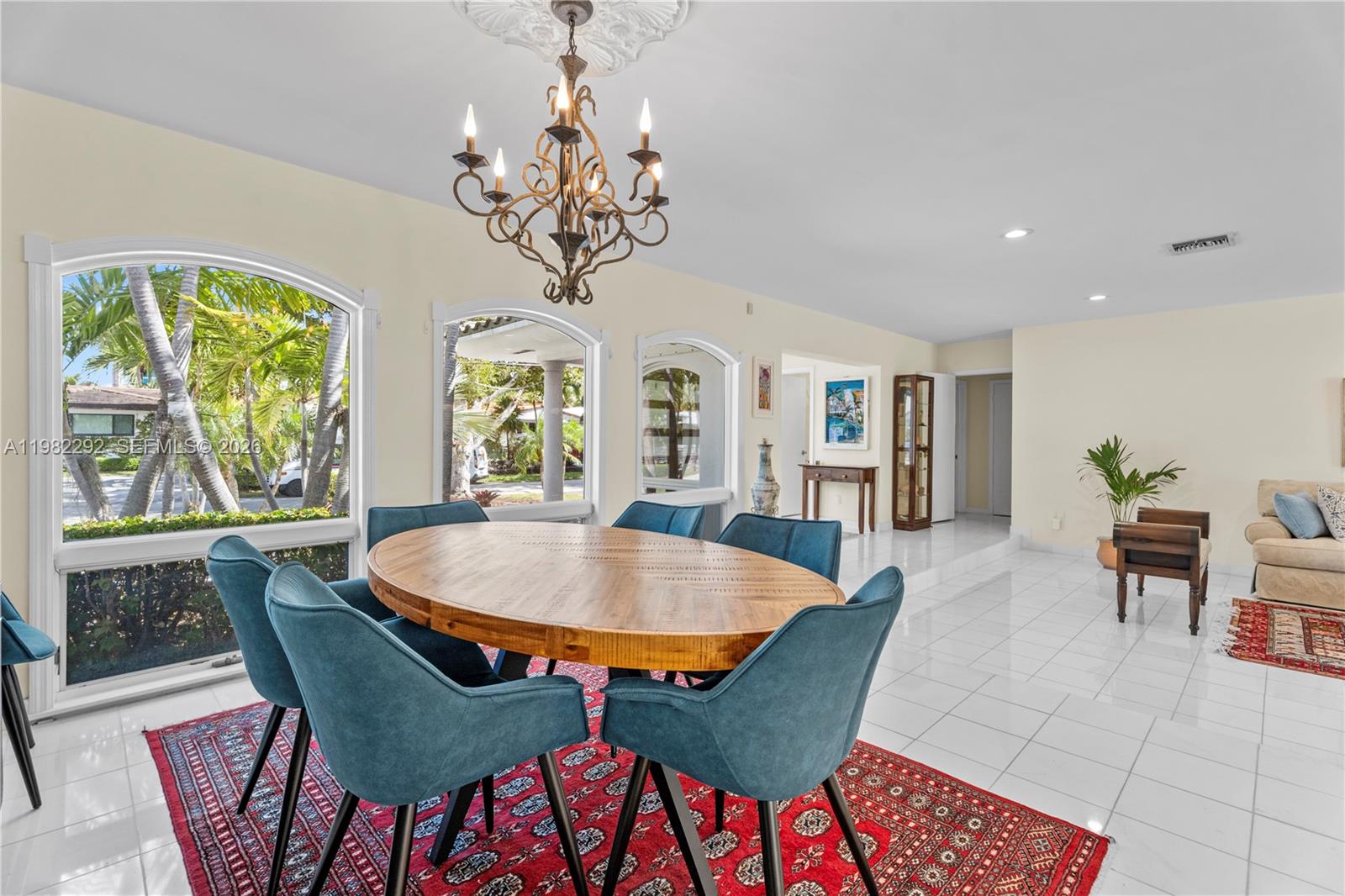 13000 Arch Crk Ter North Miami, FL 33181