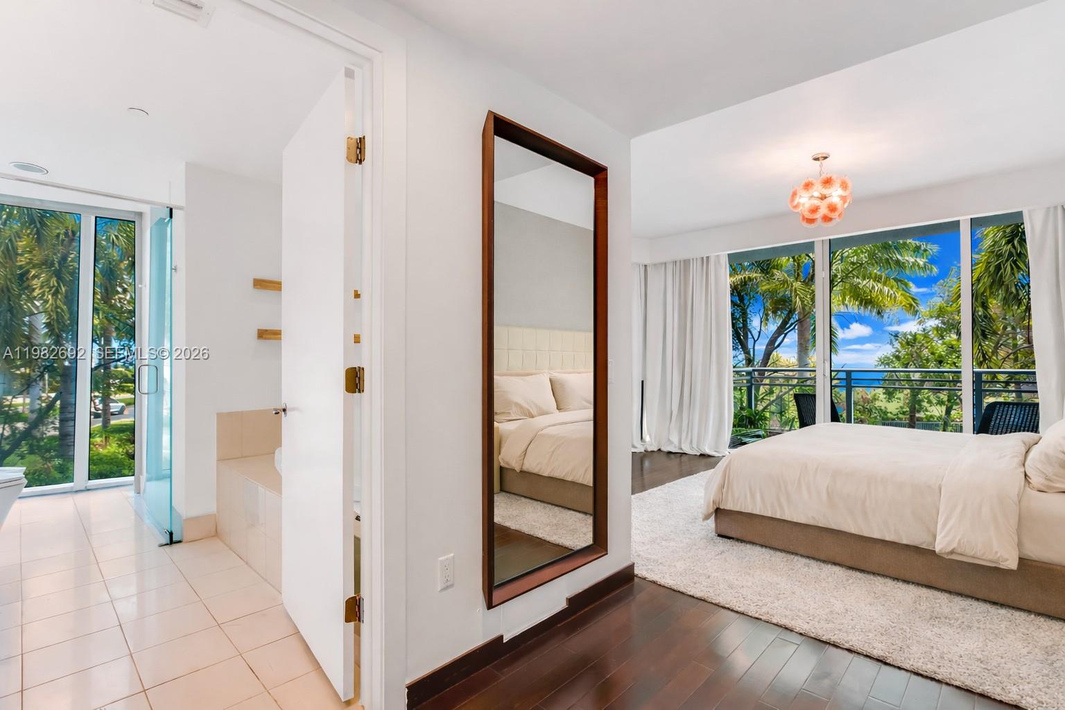 2950 NE 188th St #150 Aventura, FL 33180