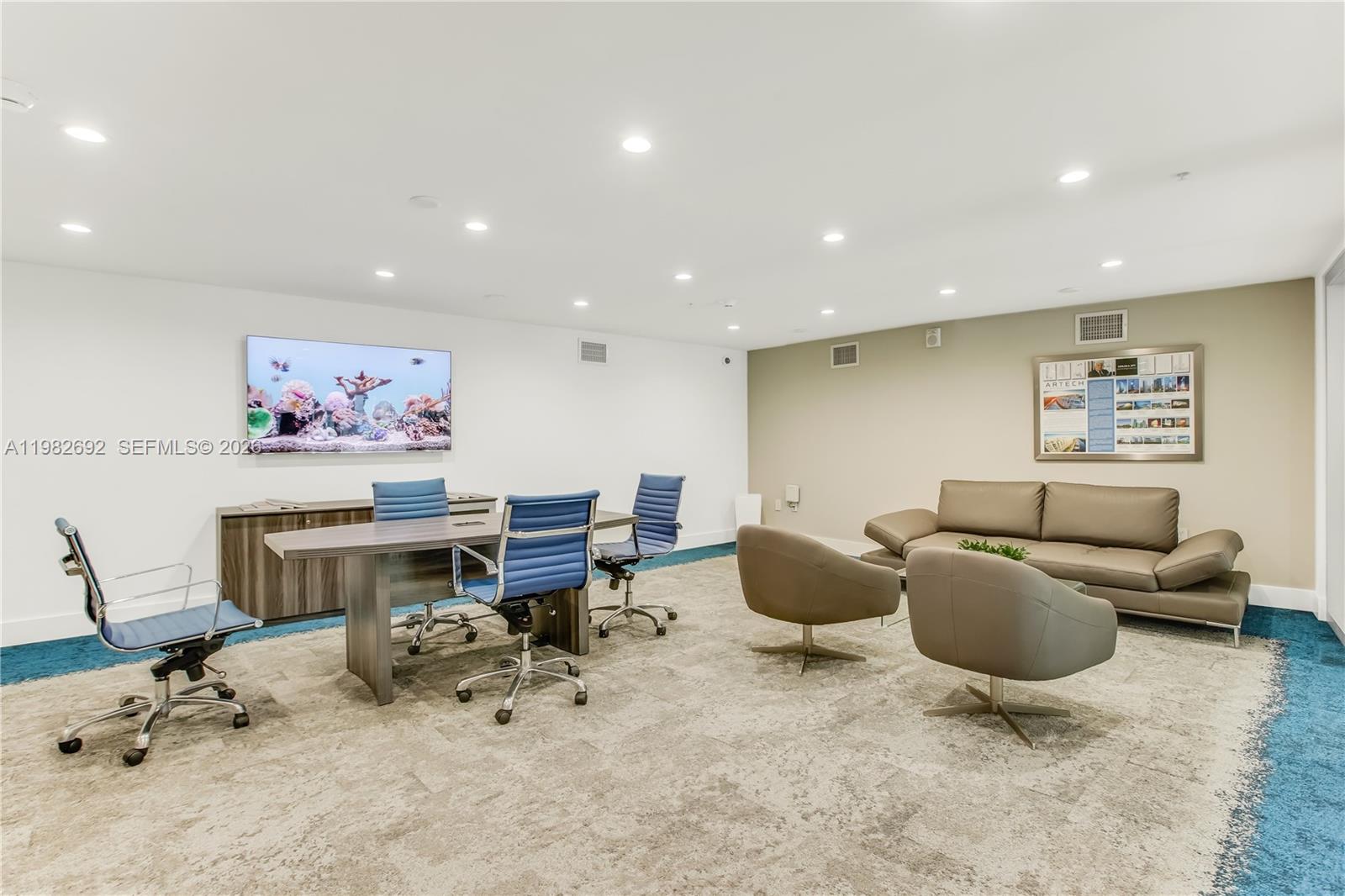 2950 NE 188th St #150 Aventura, FL 33180