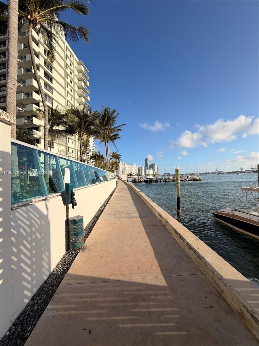1500 Bay Rd #1126S Miami Beach, FL 33139