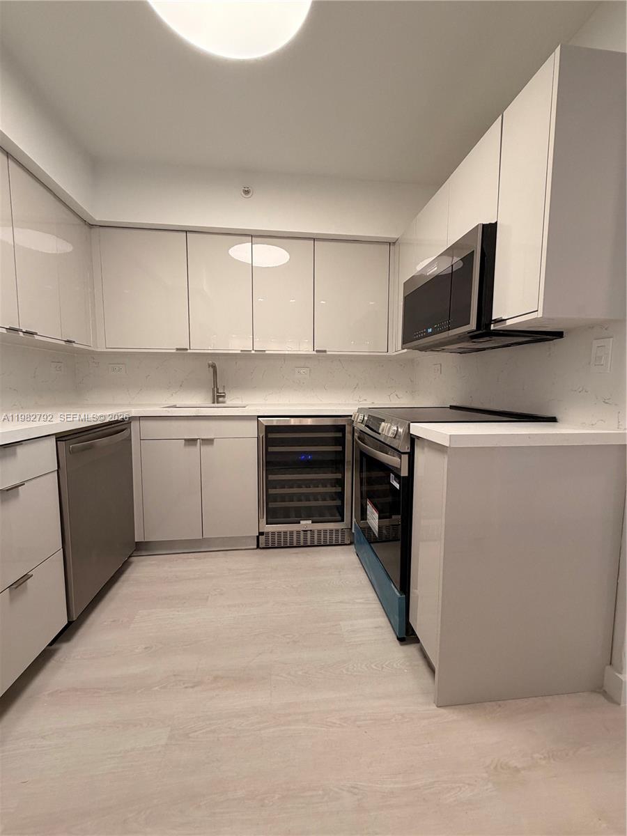 1500 Bay Rd #1126S Miami Beach, FL 33139