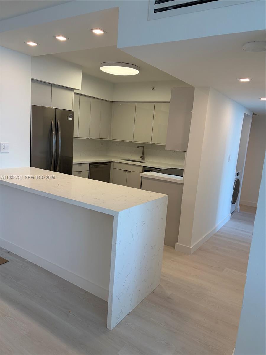 1500 Bay Rd #1126S Miami Beach, FL 33139