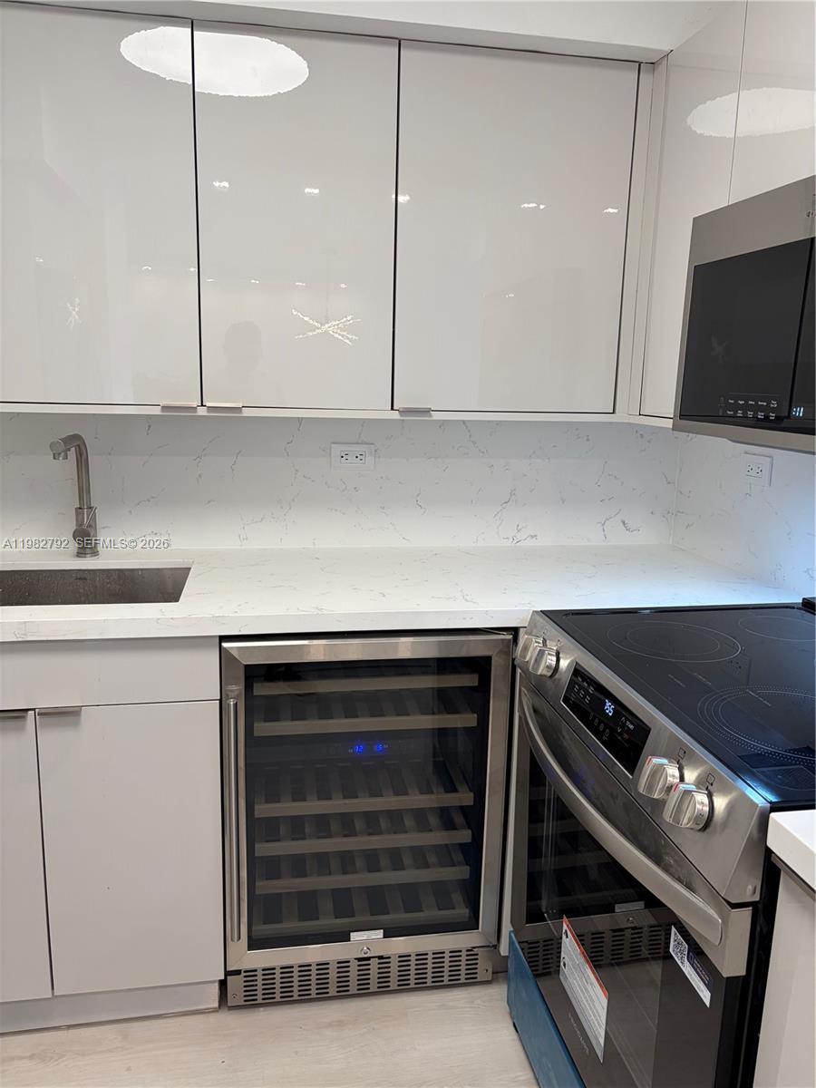 1500 Bay Rd #1126S Miami Beach, FL 33139