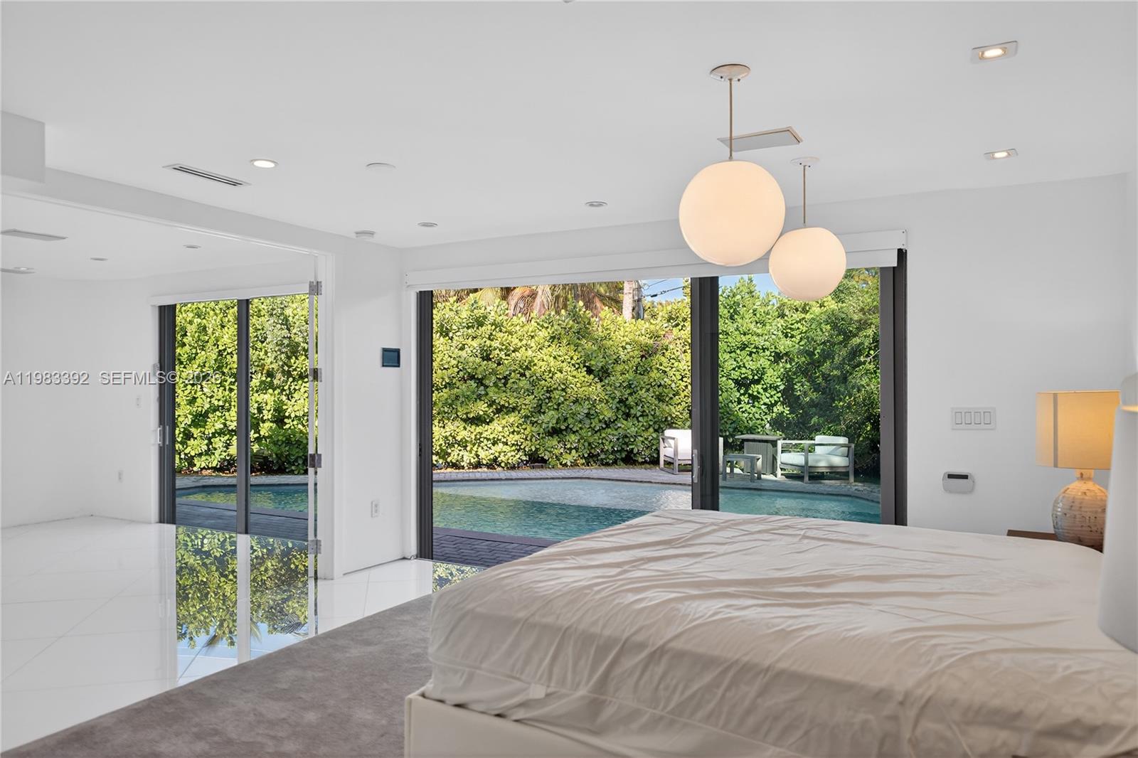 1000 N Shore Dr Miami Beach, FL 33141