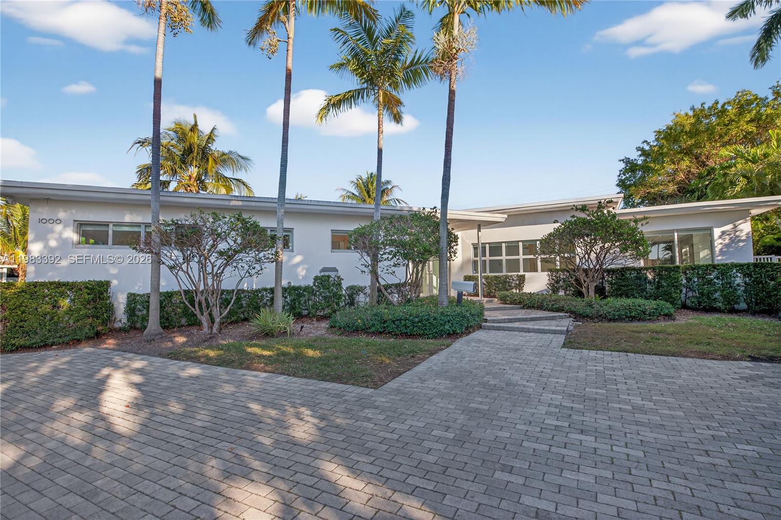 1000 N Shore Dr Miami Beach, FL 33141