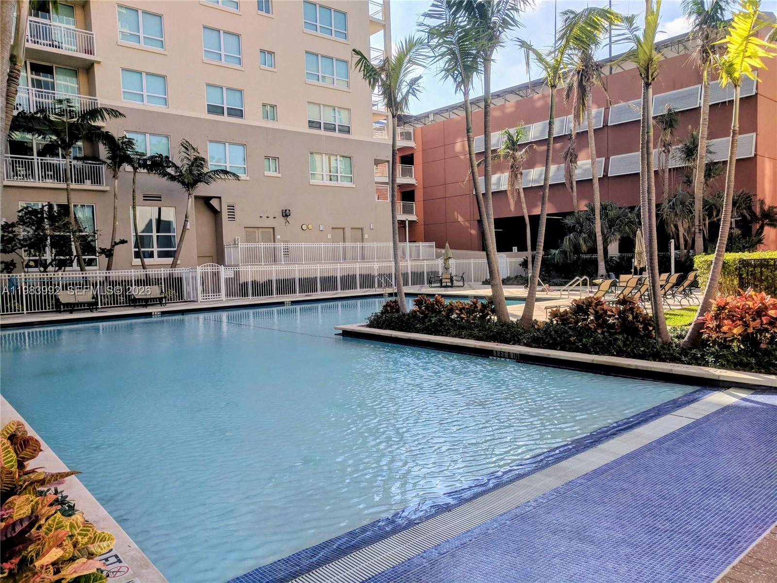 2001 Biscayne Blvd #2521