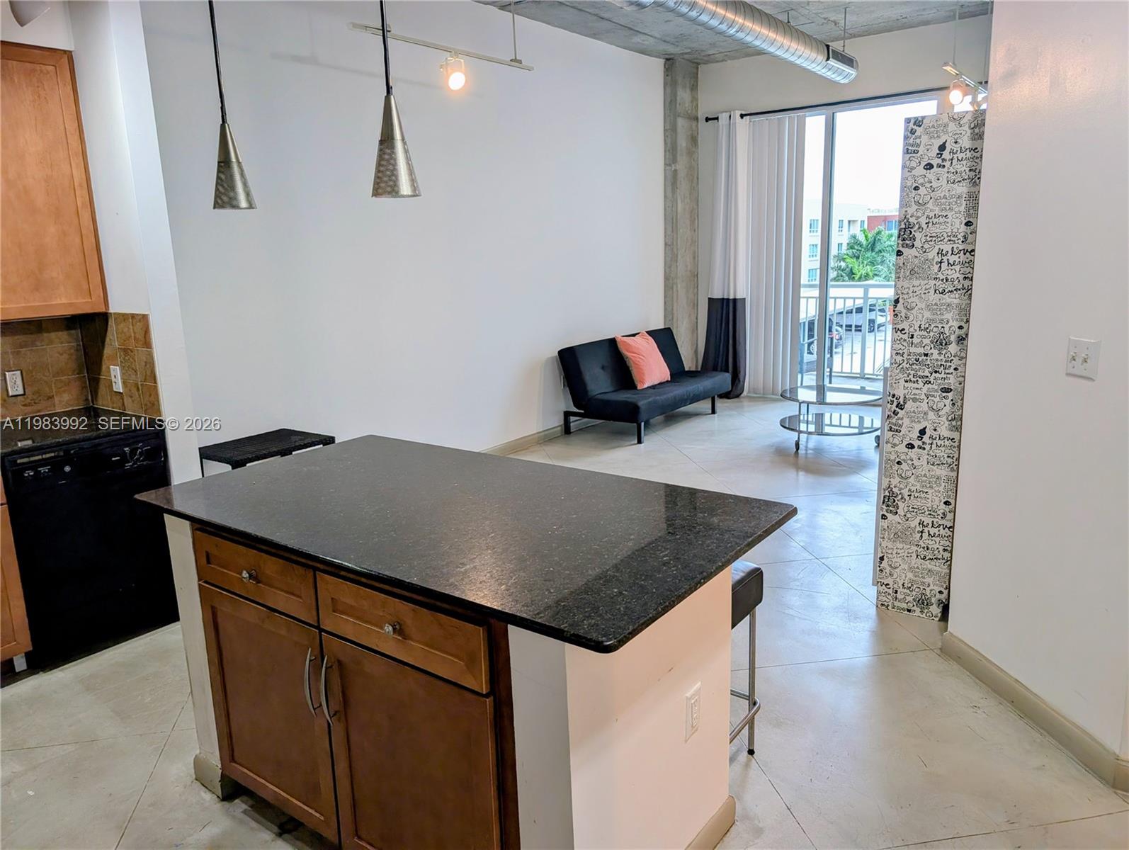 image Cite on the Bay East1