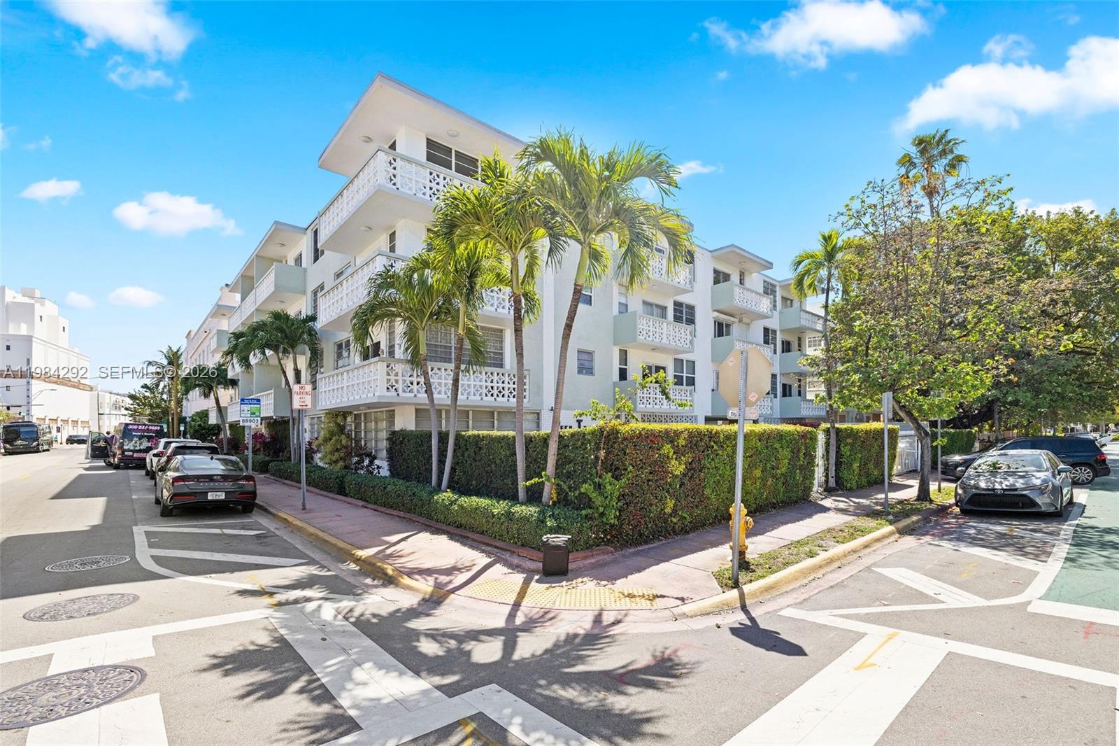 949 Pennsylvania Ave #201 Miami Beach, FL 33139