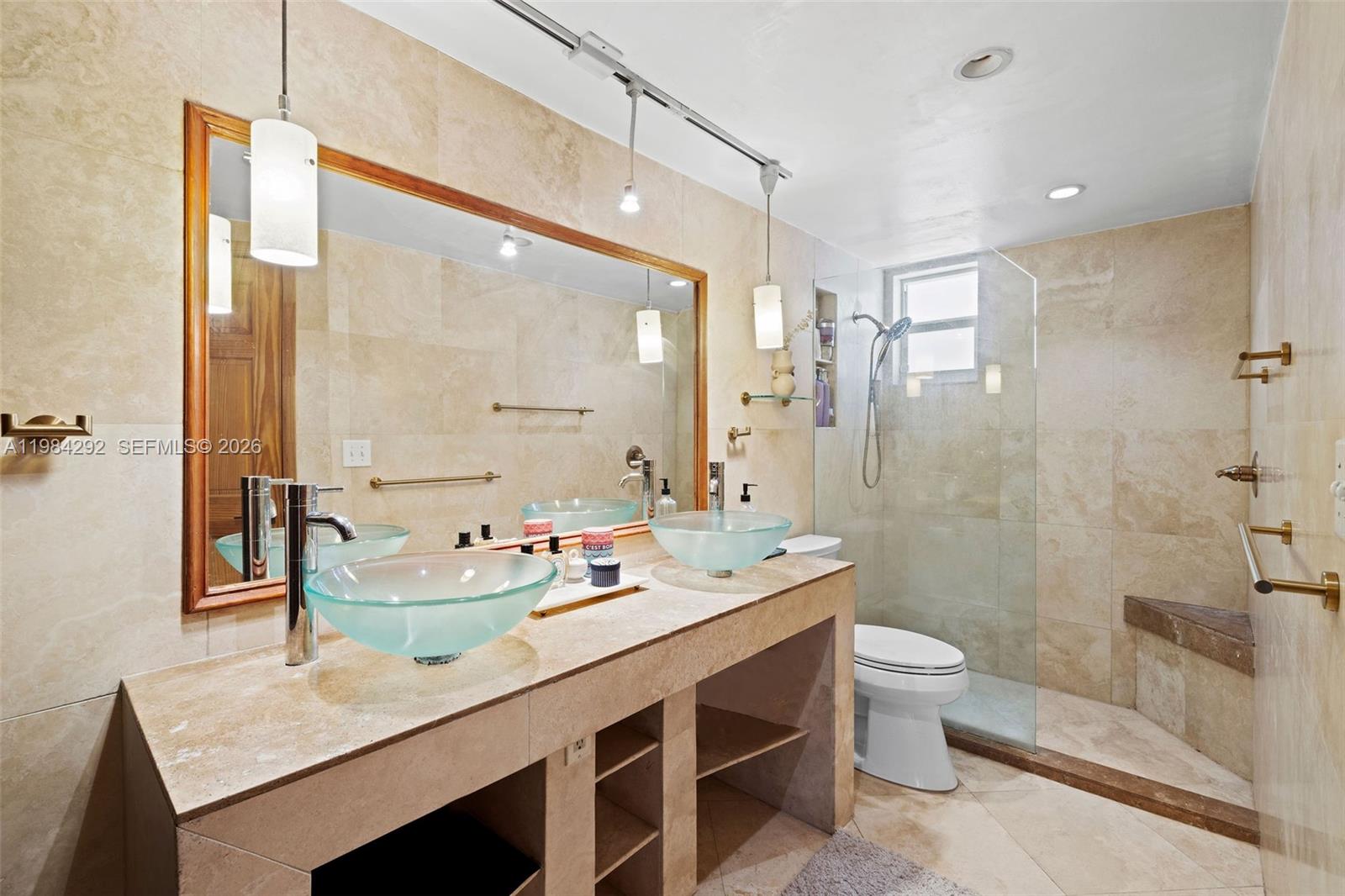 949 Pennsylvania Ave #201 Miami Beach, FL 33139