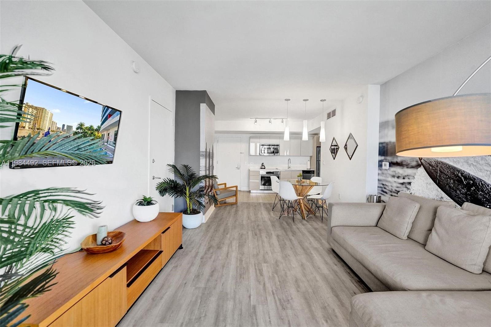 2602 E Hallandale Bch Blvd #R906 Hallandale Beach, FL 33009