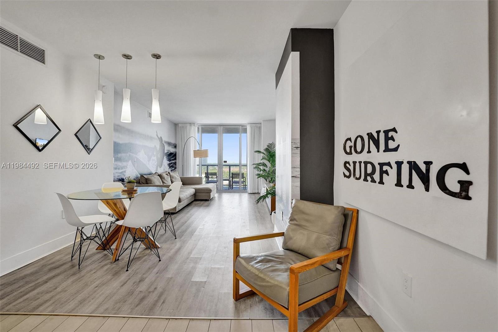 2602 E Hallandale Bch Blvd #R906 Hallandale Beach, FL 33009