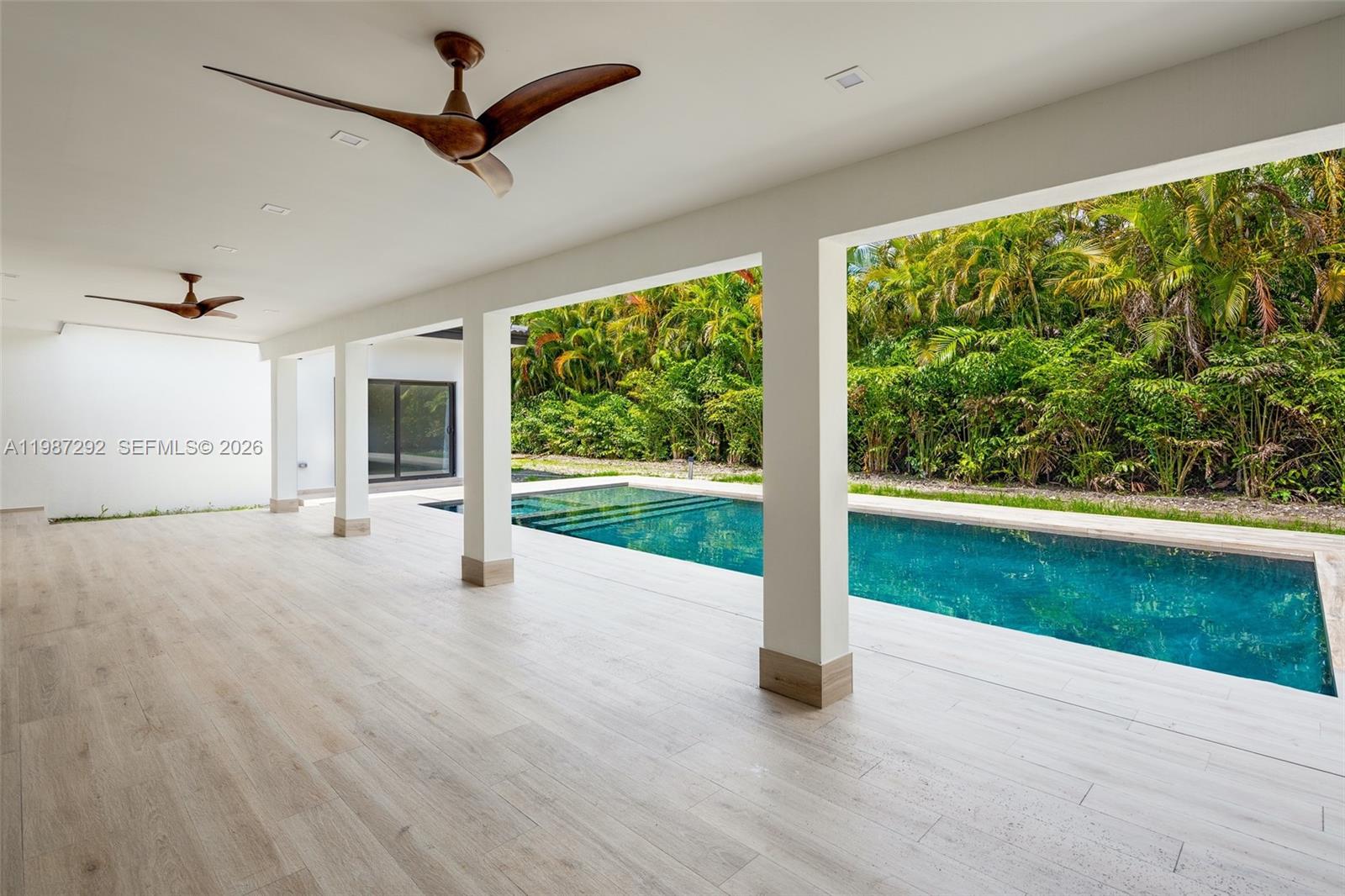 13306 SW 58th Ct Pinecrest, FL 33156