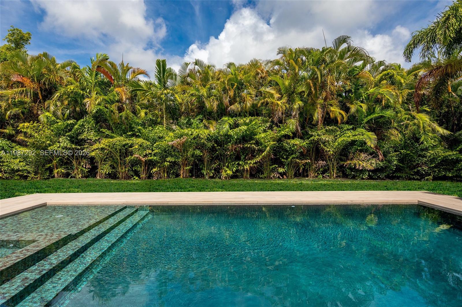 13306 SW 58th Ct Pinecrest, FL 33156