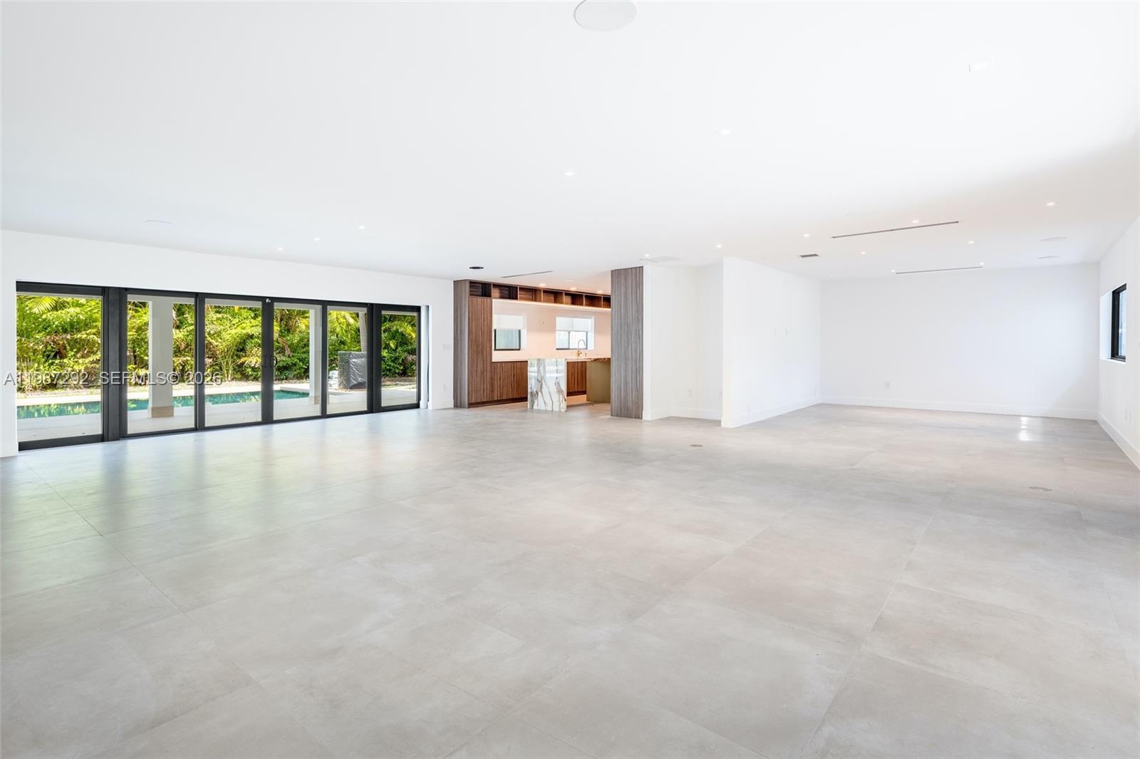 13306 SW 58th Ct Pinecrest, FL 33156