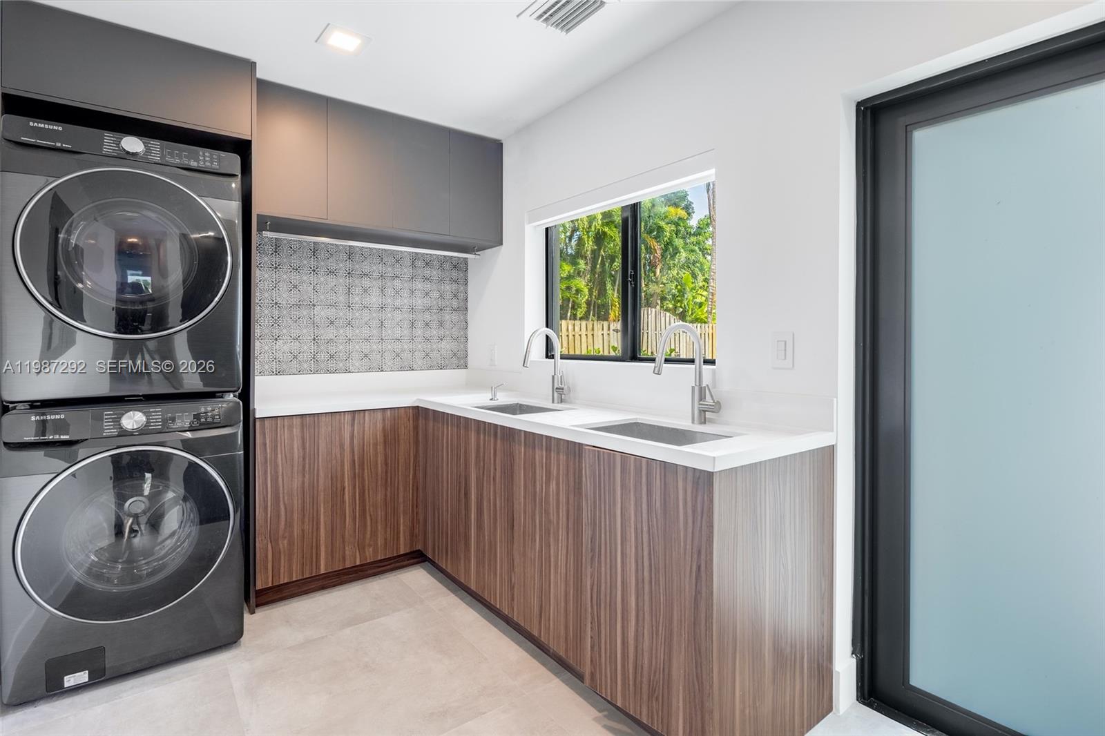 13306 SW 58th Ct Pinecrest, FL 33156