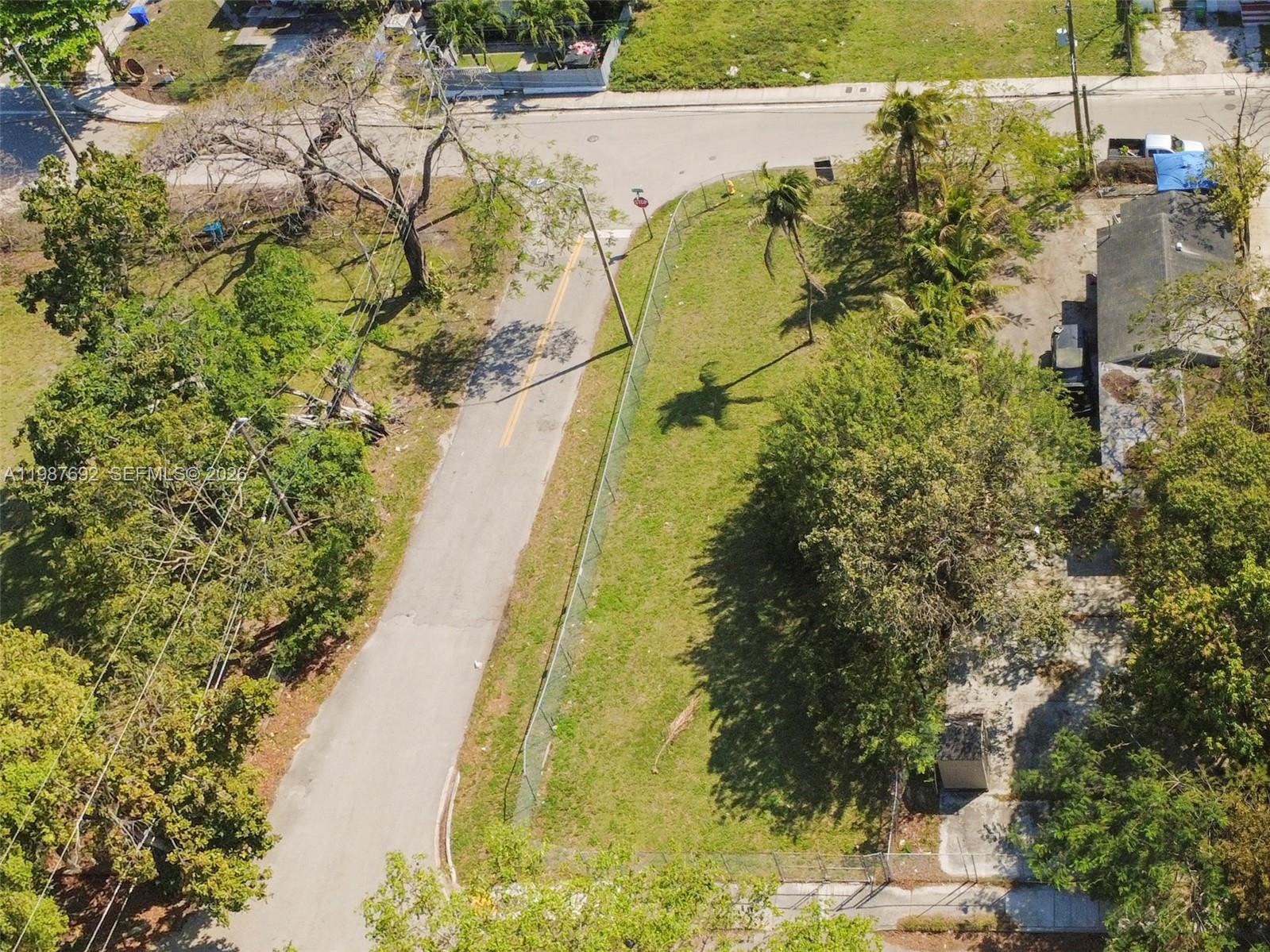 800 NW 30th St Miami, FL 33127