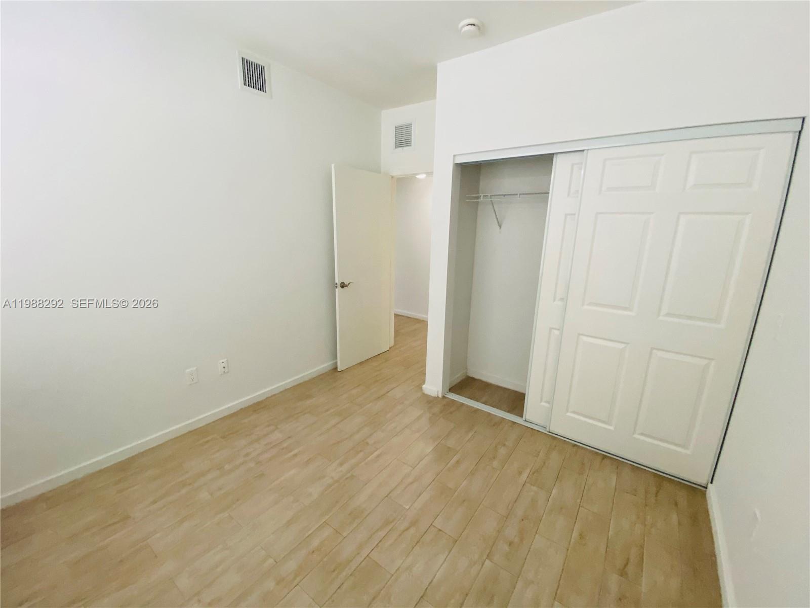 1611 Meridian Ave #305 Miami Beach, FL 33139