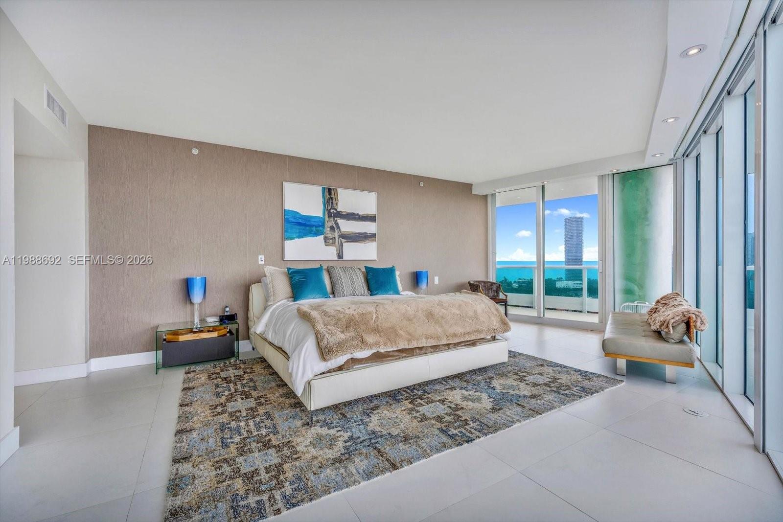 image Porto Vita South19