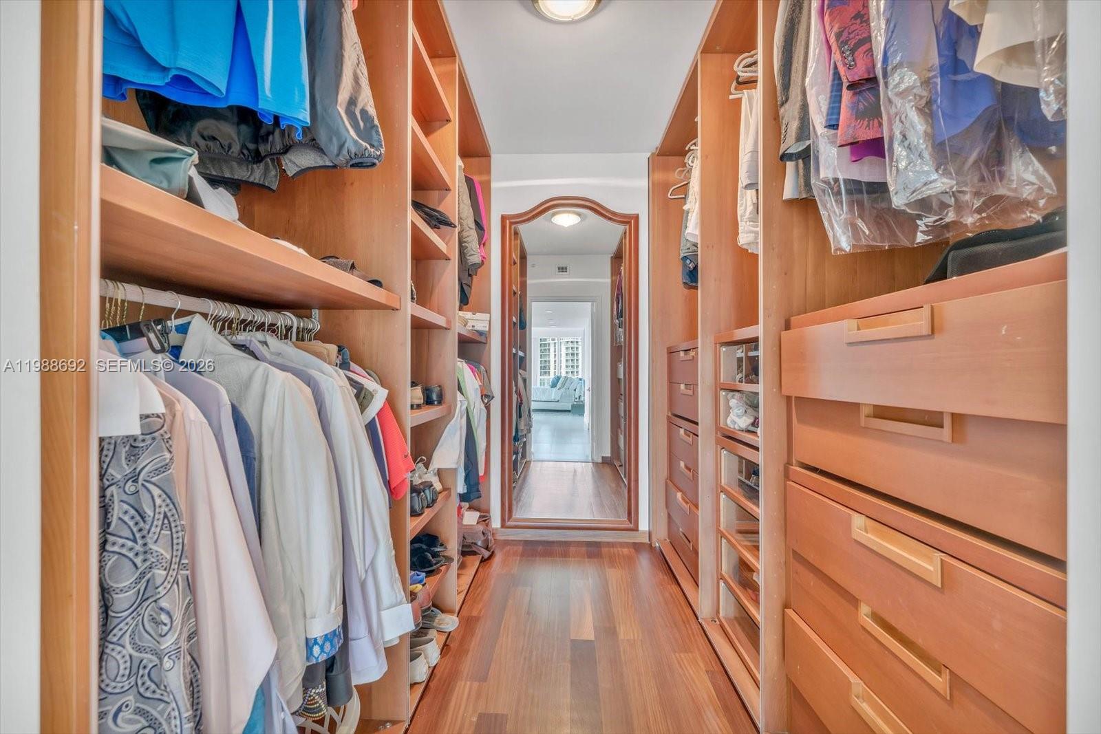 image Porto Vita South23