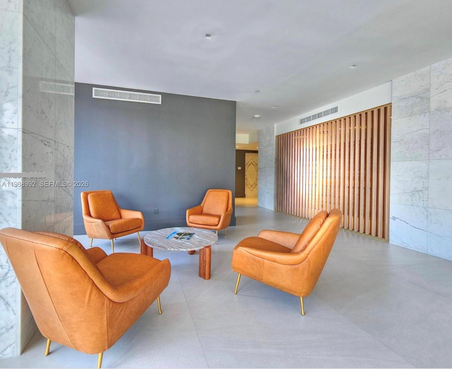 2829 Indian Crk Dr #1102 Miami Beach, FL 33140