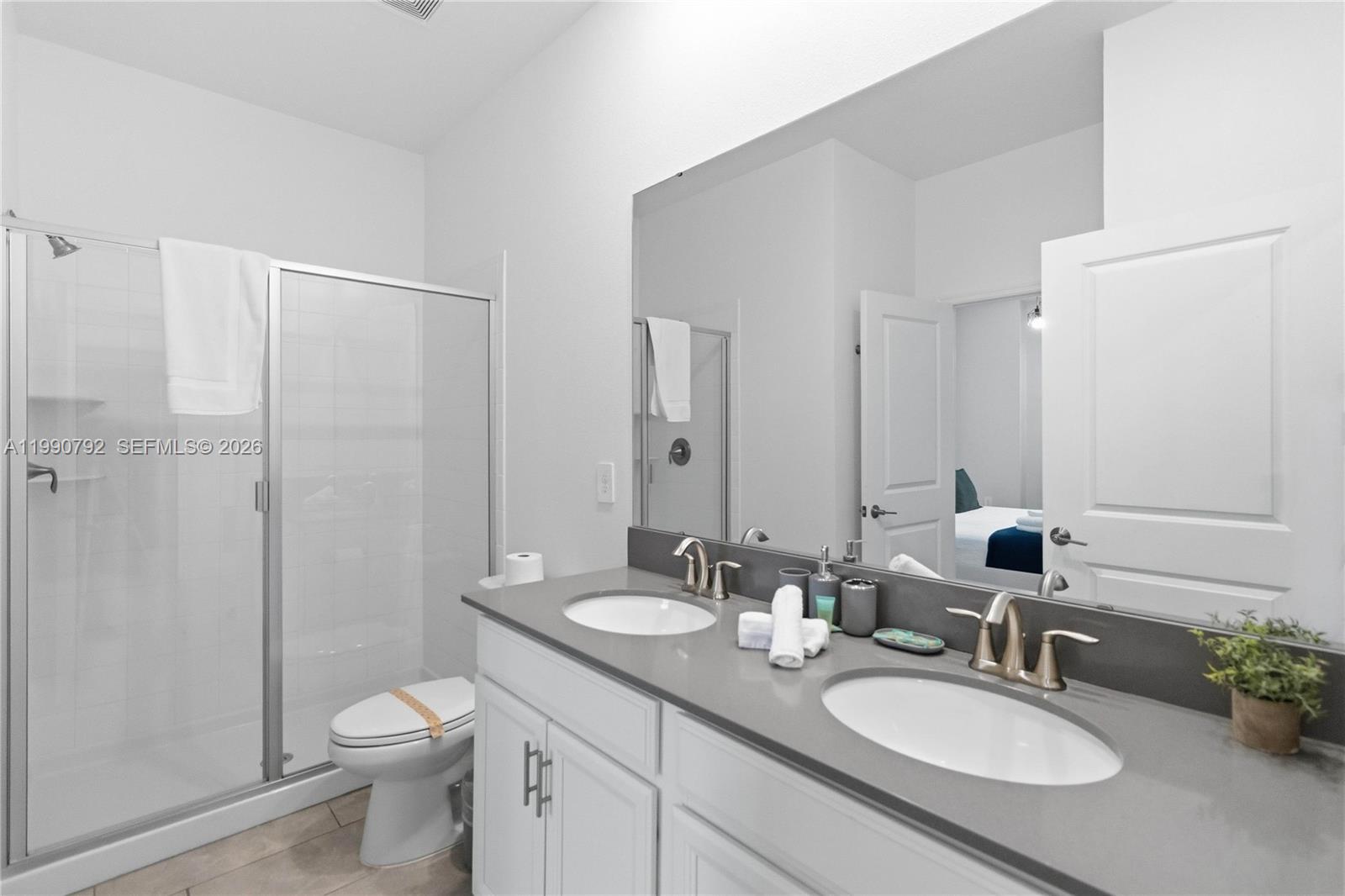 9114 Sommer Davenport, FL 33896