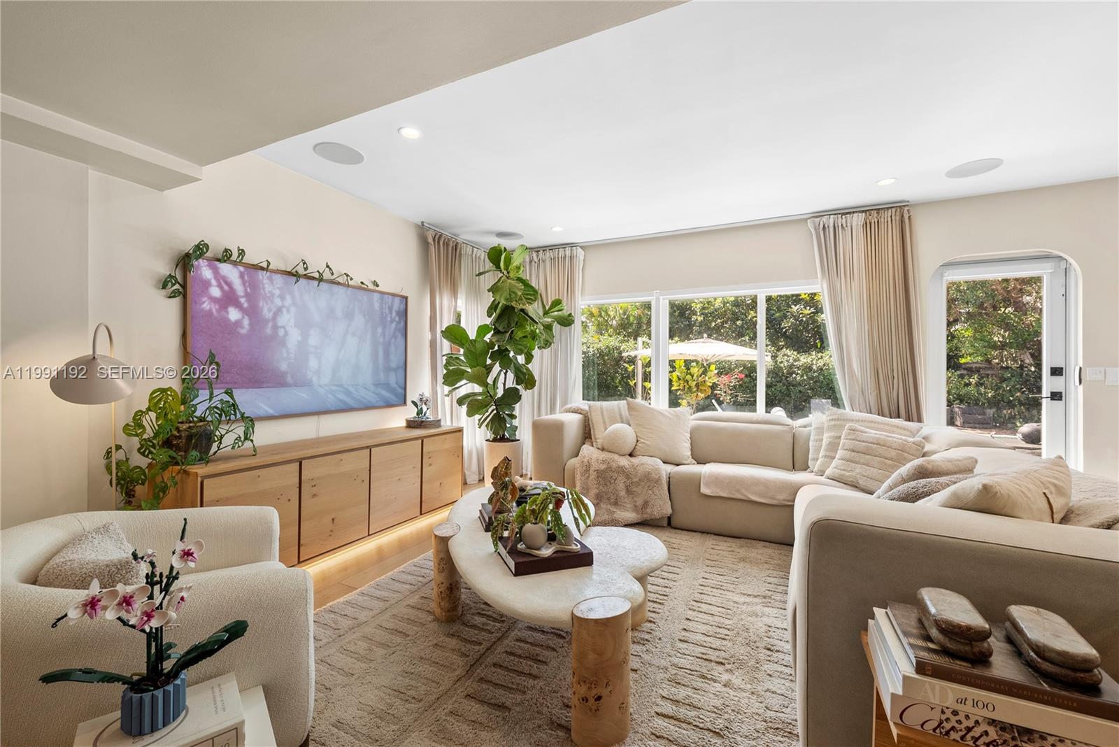 354 NE 91st St Miami Shores, FL 33138