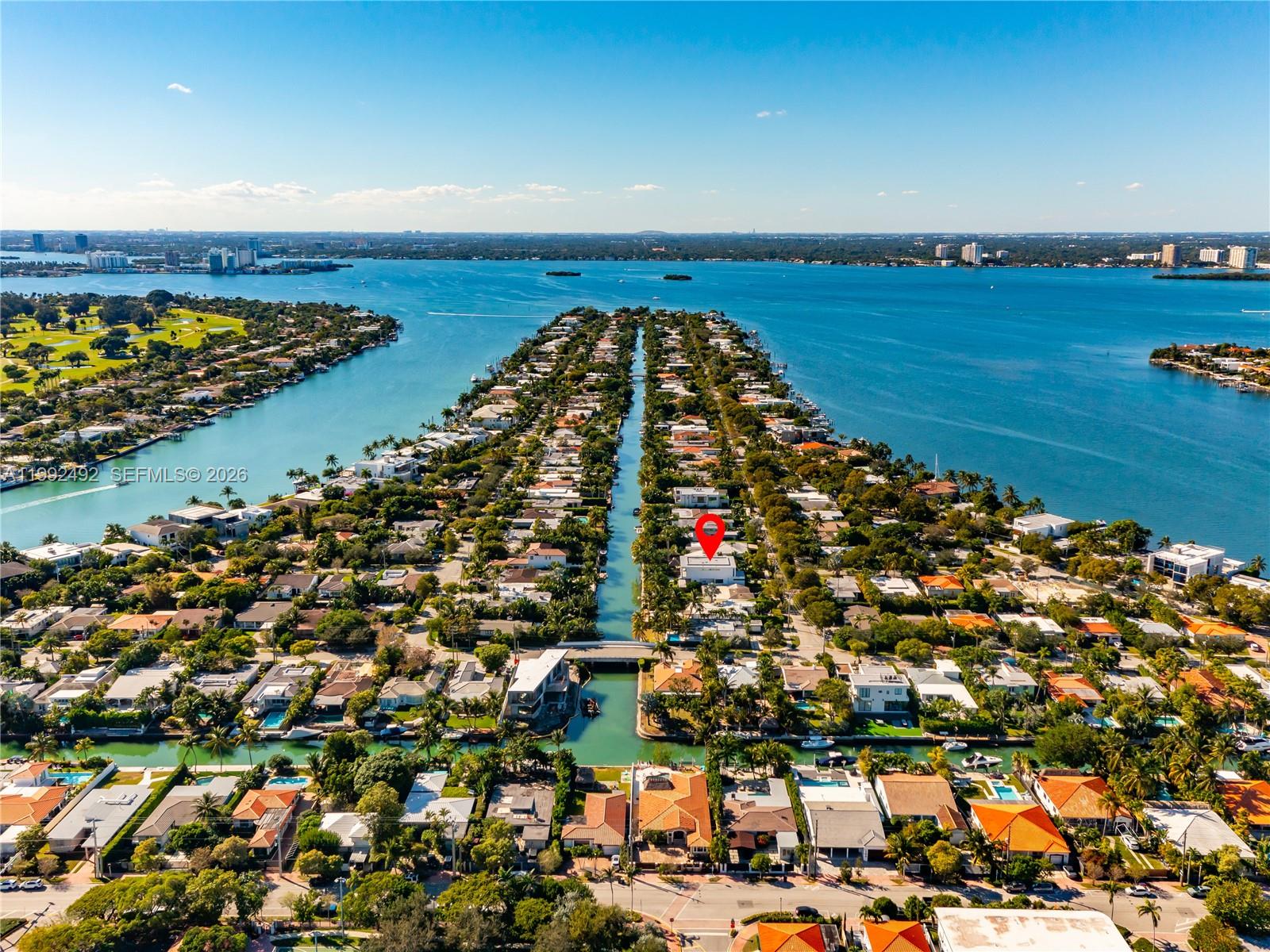 1230 Cleveland Rd Miami Beach, FL 33141