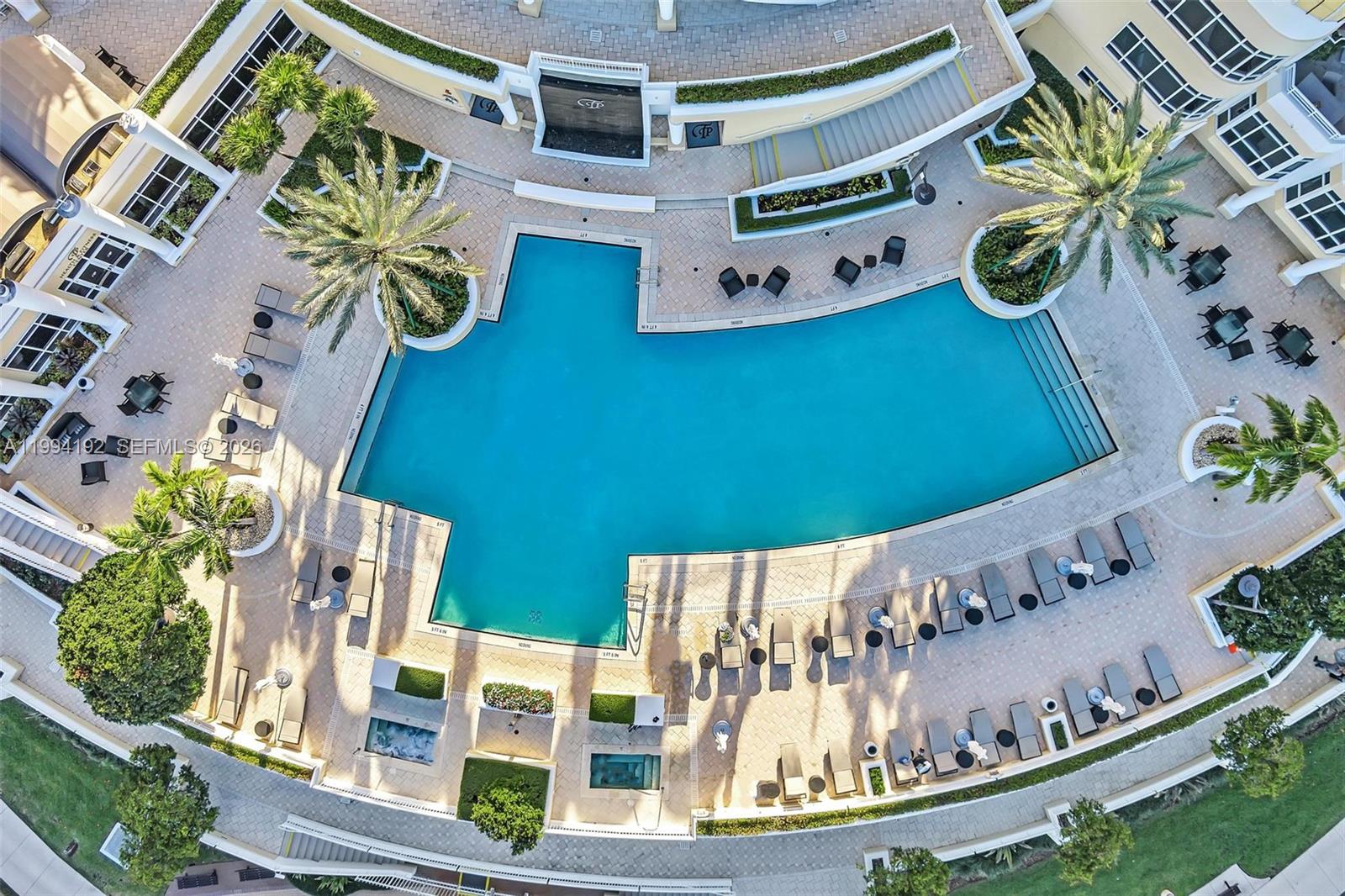 848 Brickell Key Dr #2702 Miami, FL 33131