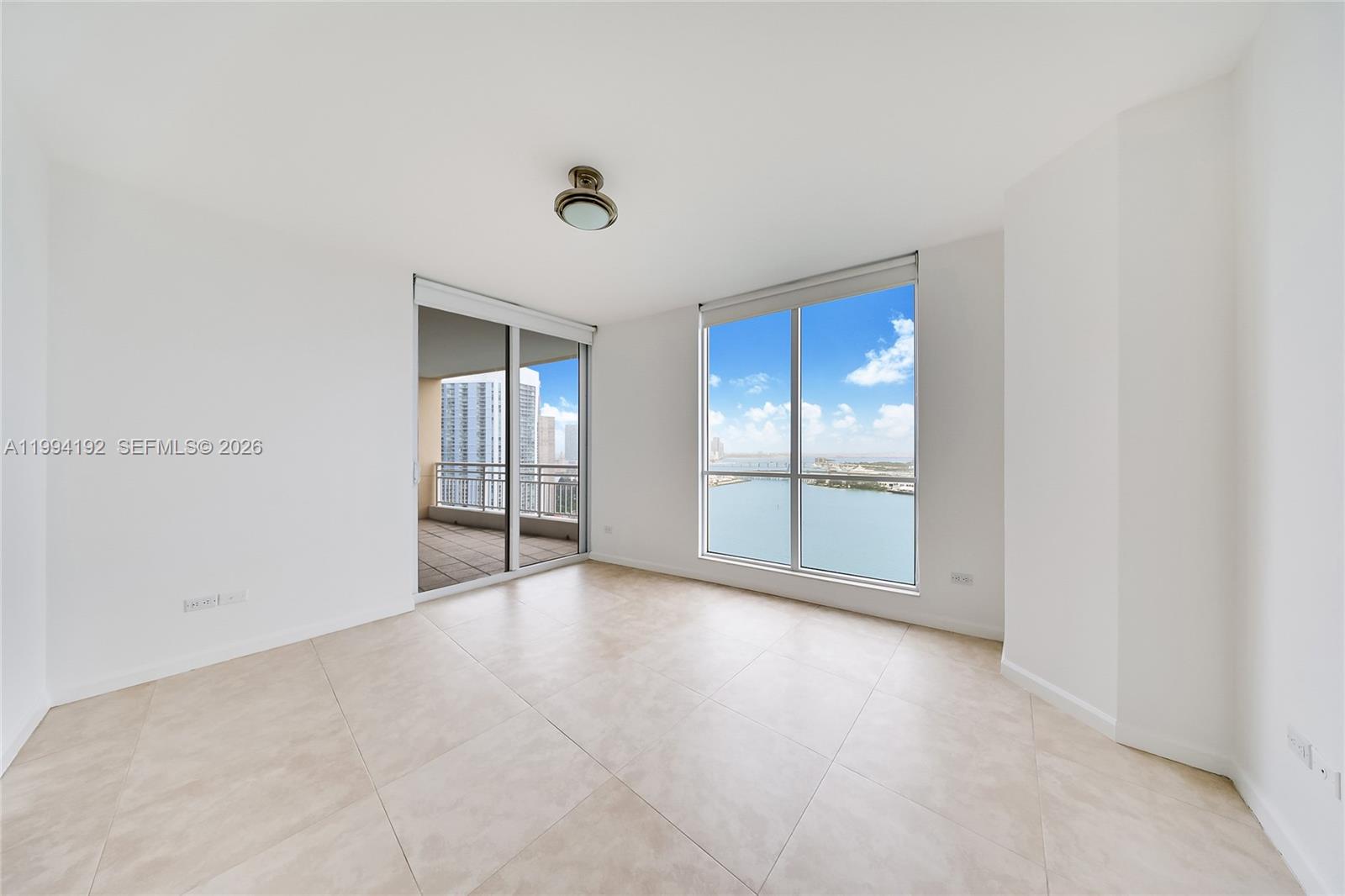 848 Brickell Key Dr #2702 Miami, FL 33131