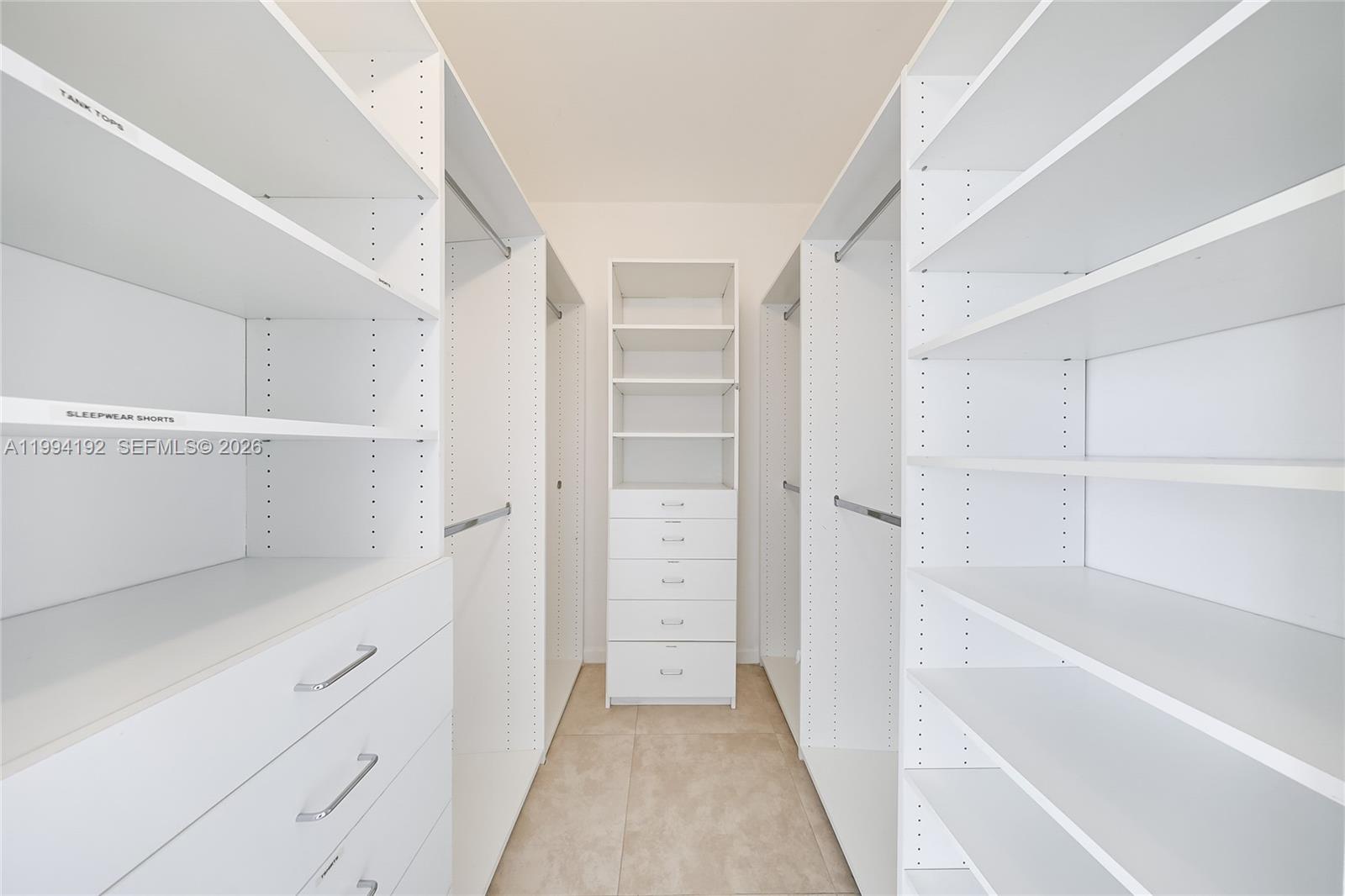 848 Brickell Key Dr #2702 Miami, FL 33131