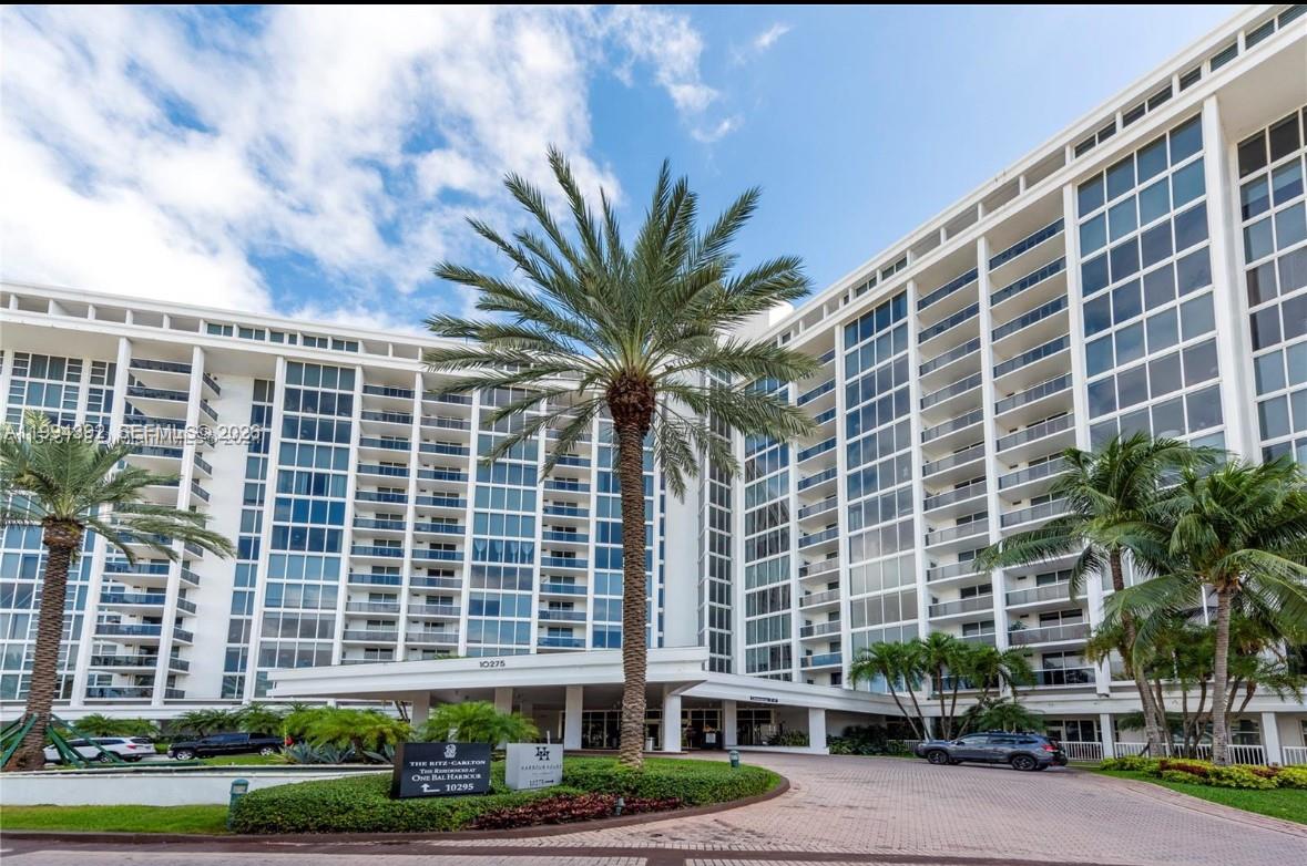 image Harbour House1