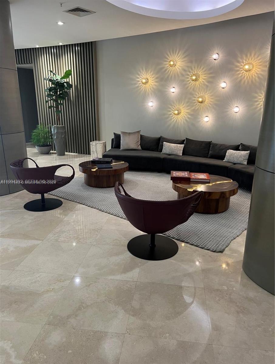 image Harbour House7