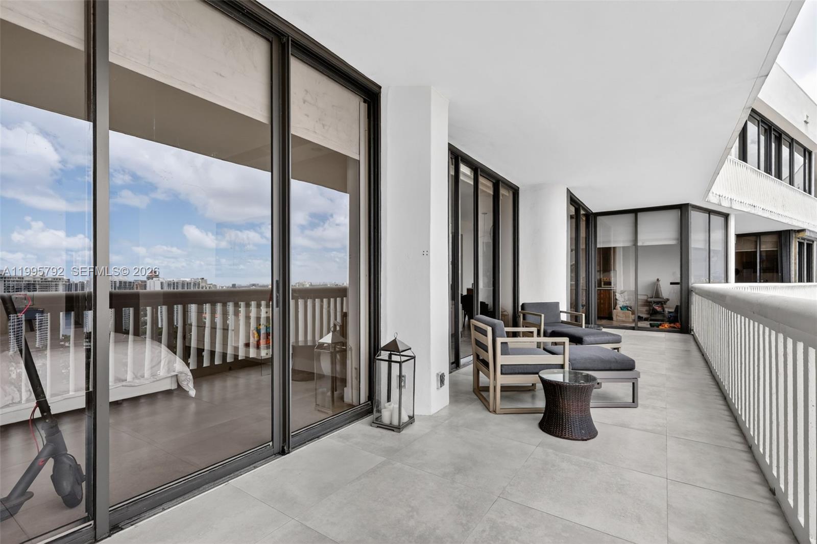 1000 Island Bl #3107 Aventura, FL 33160