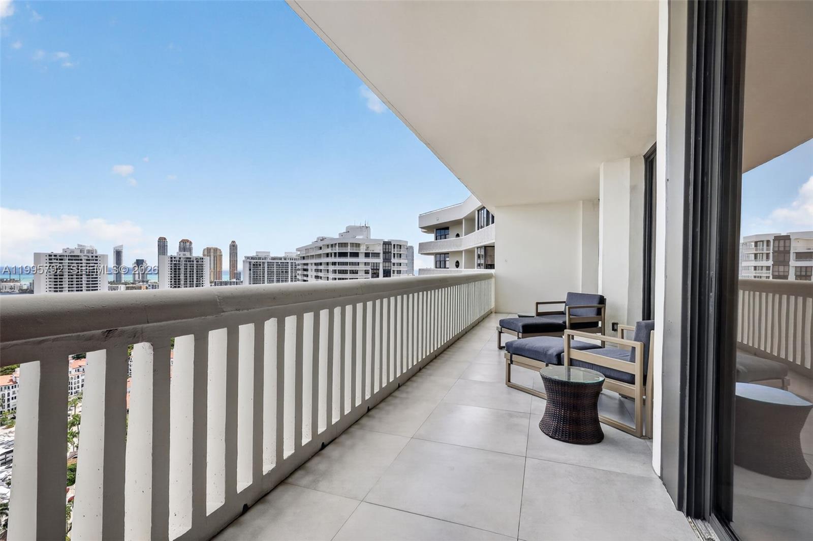 1000 Island Bl #3107 Aventura, FL 33160