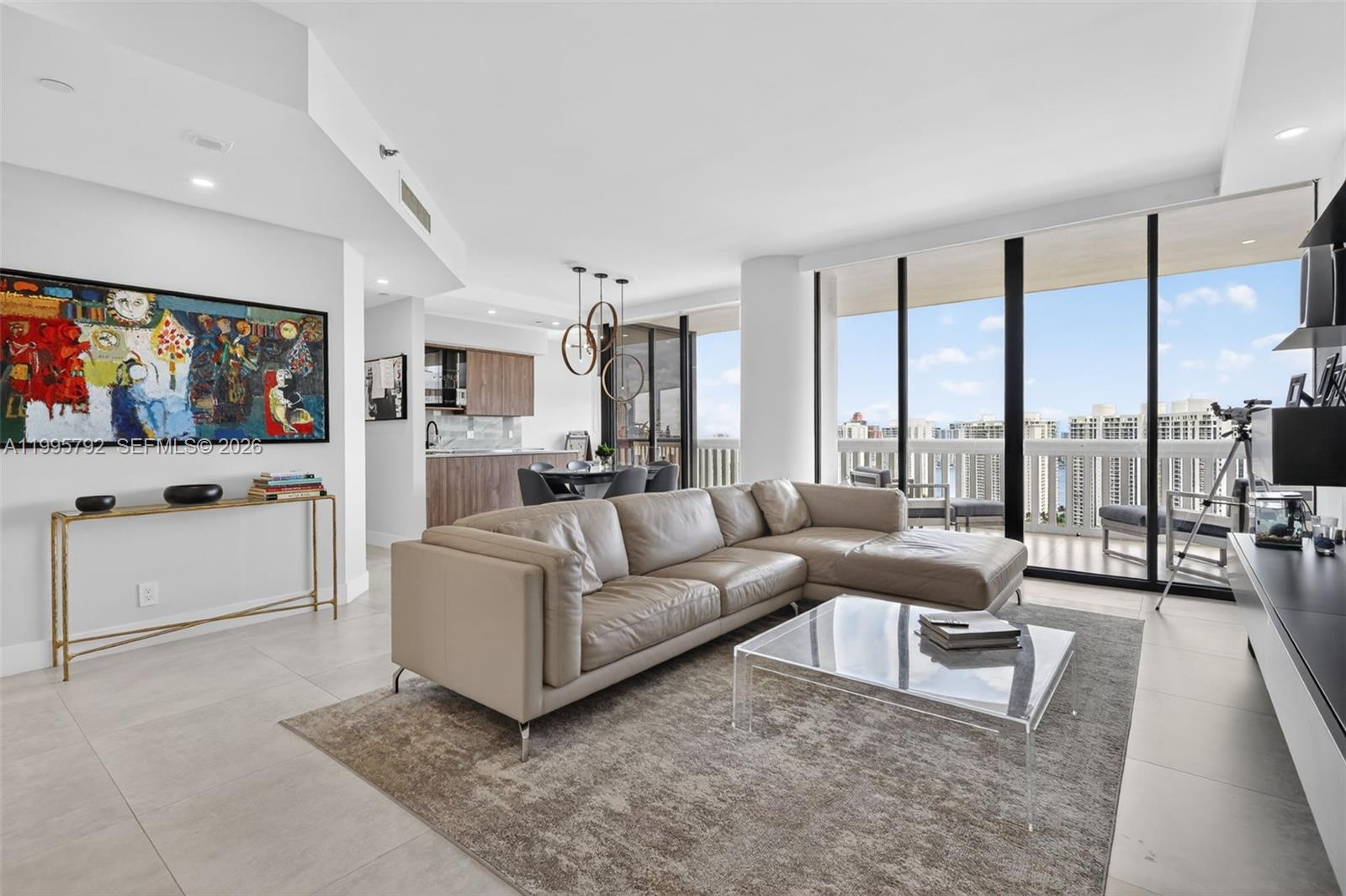 1000 Island Bl #3107 Aventura, FL 33160